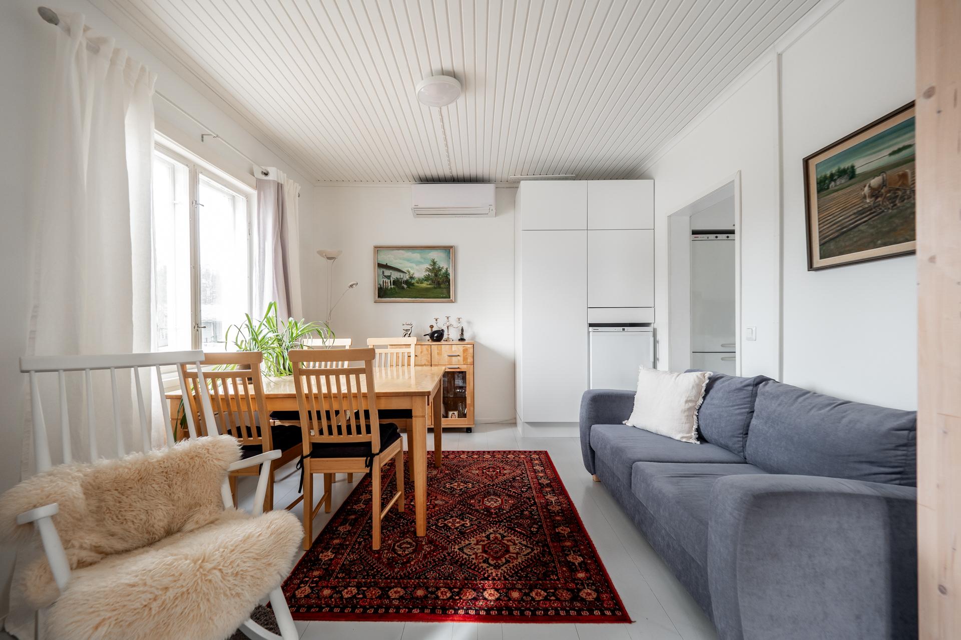 Juuritie 13, Kynsilehto, Oulu