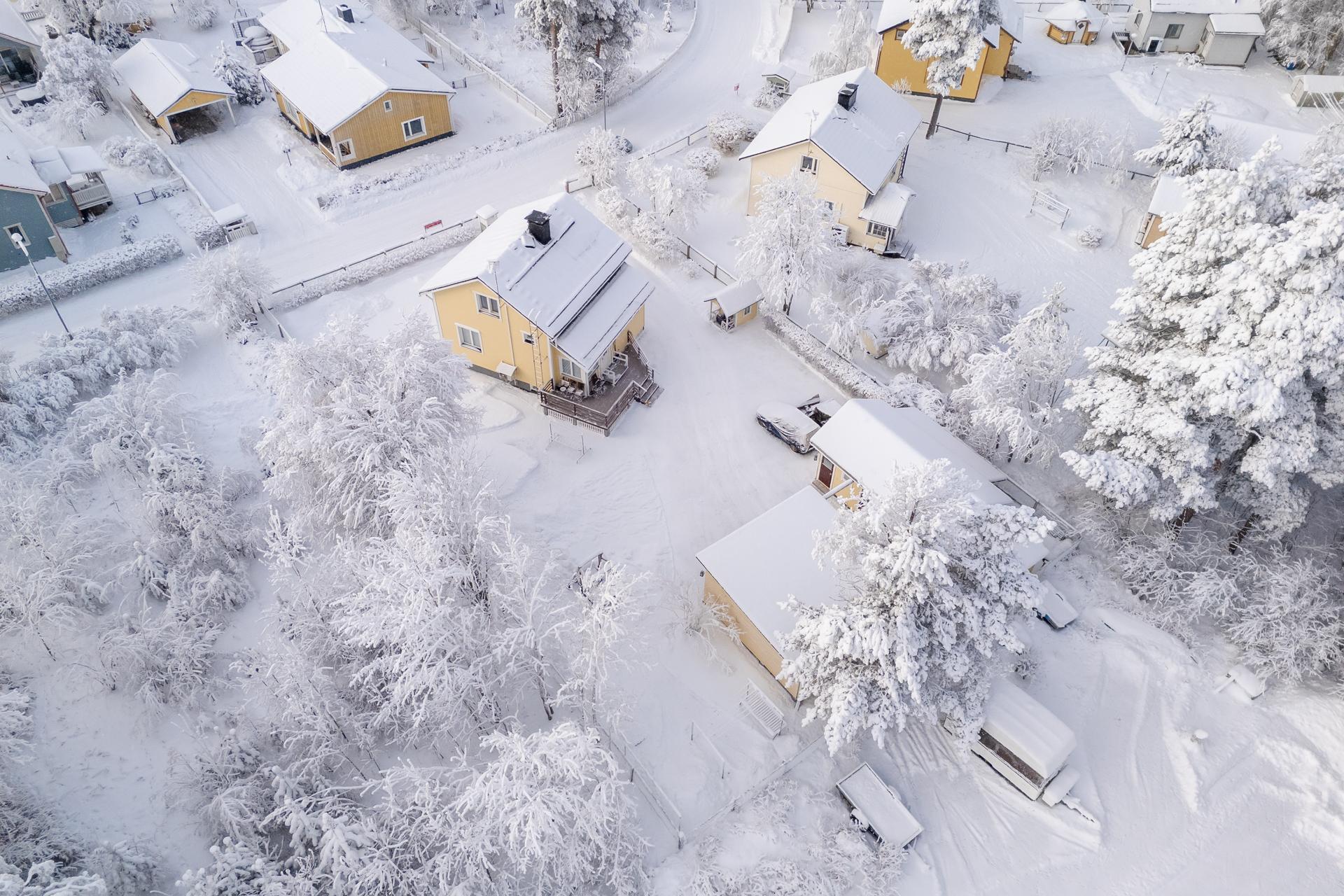 Juuritie 13, Kynsilehto, Oulu