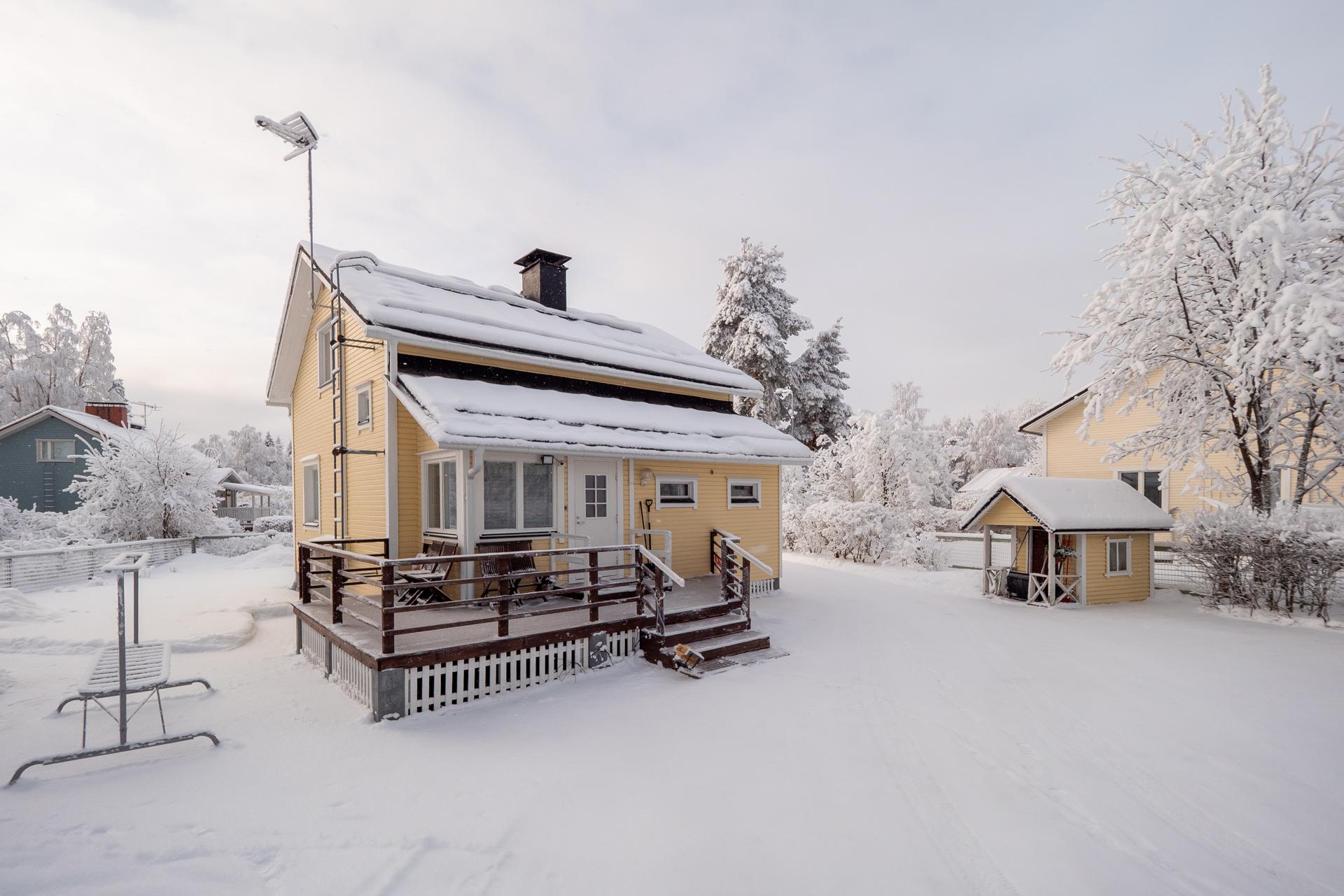 Juuritie 13, Kynsilehto, Oulu