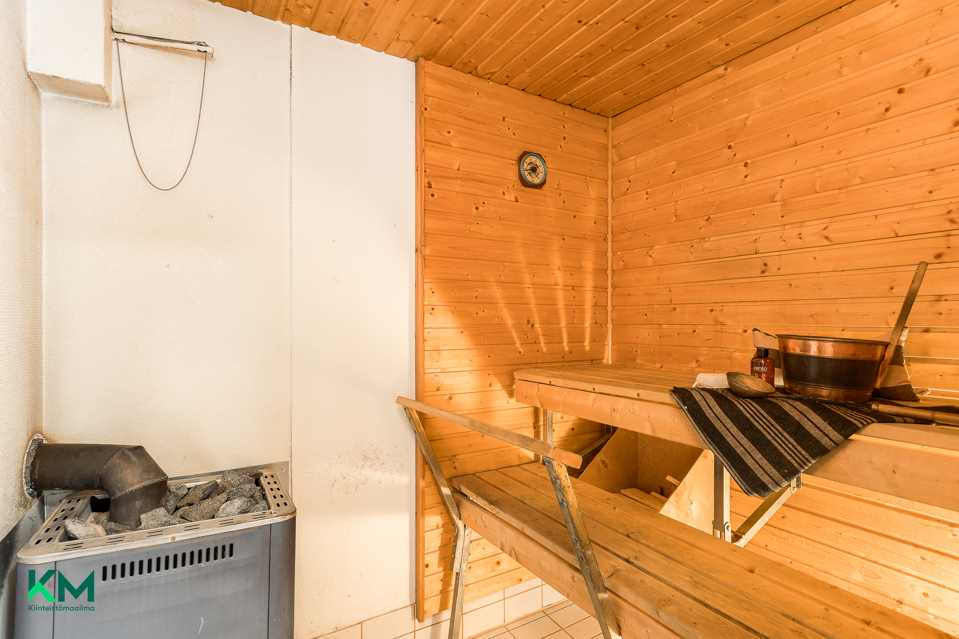 Luotsiasemantie 18, Martinniemi, Oulu