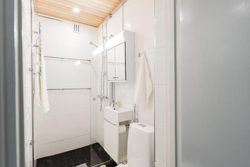 Merikoskenkatu 8, Tuira, Oulu