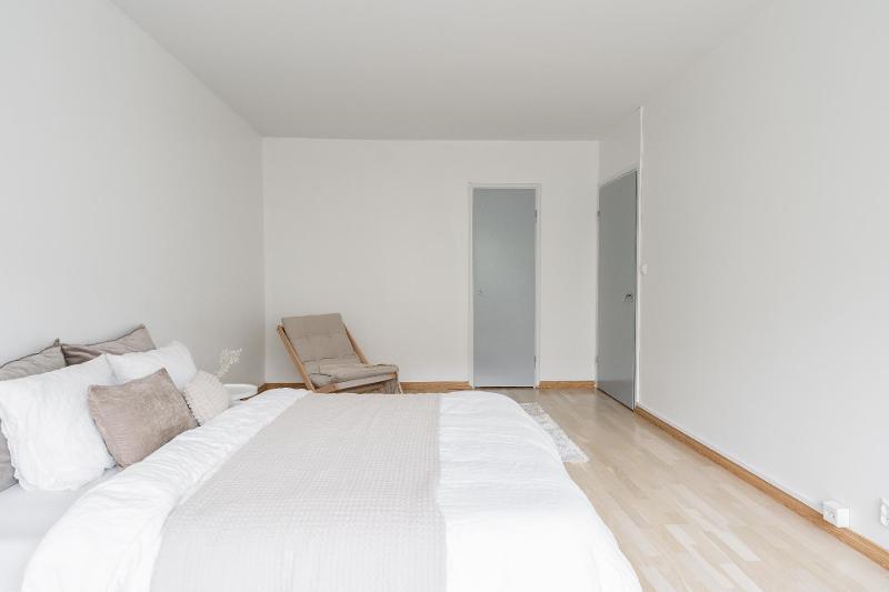 Merikoskenkatu 8, Tuira, Oulu