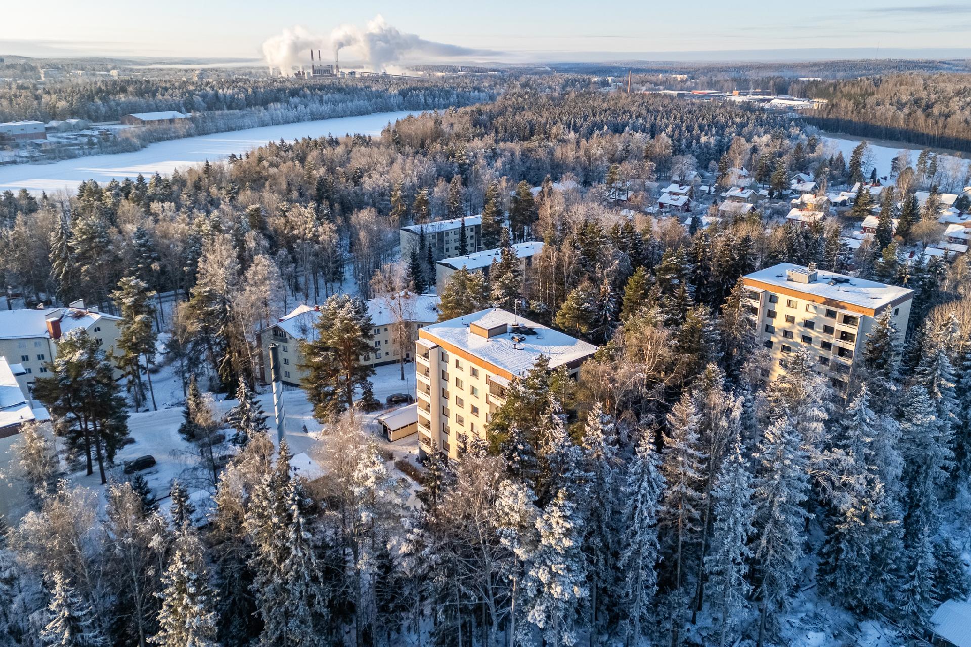 Karjalantie 5, Ulvajanniemi, Valkeakoski