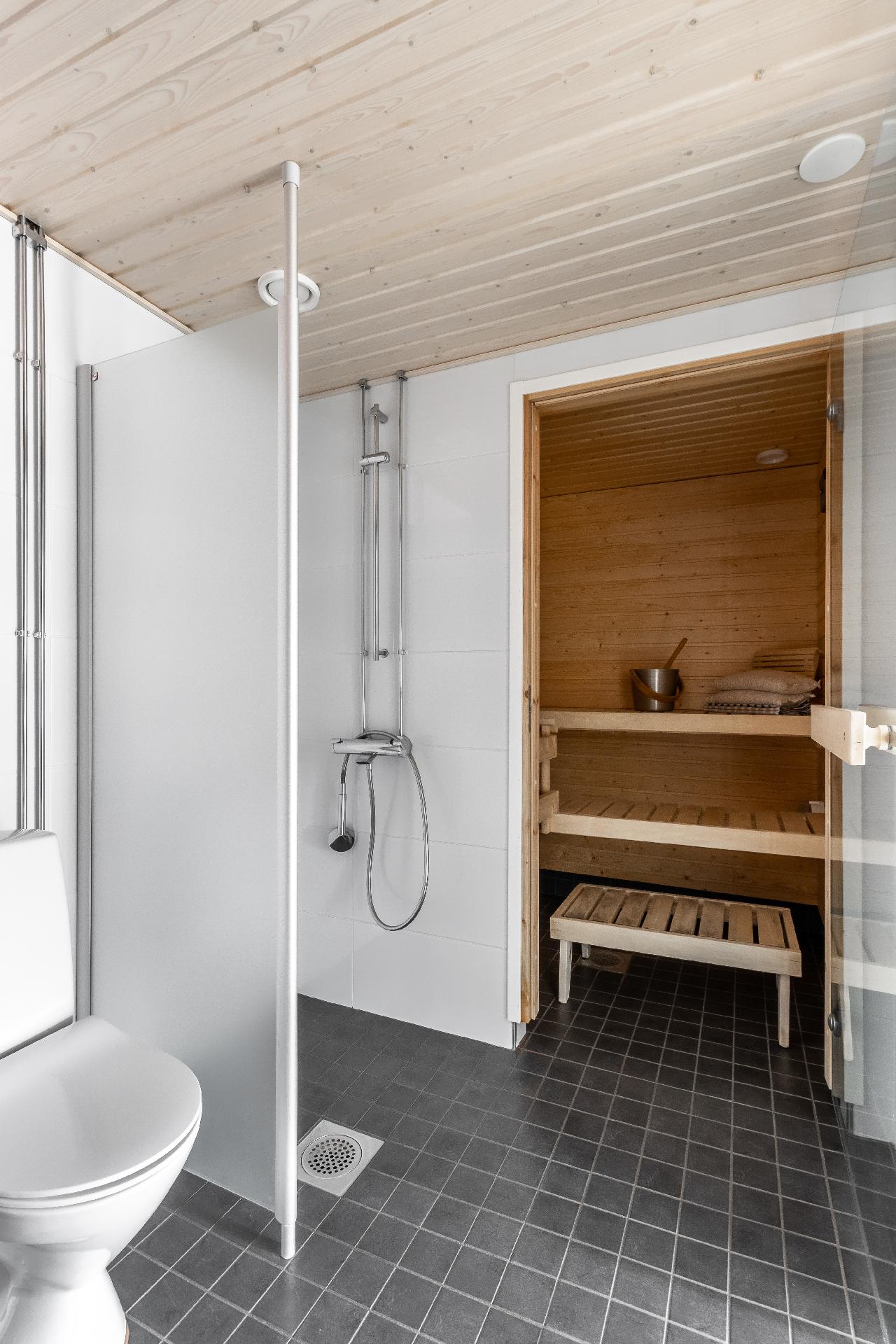 Piilipuuntie 17, Suurpelto, Espoo