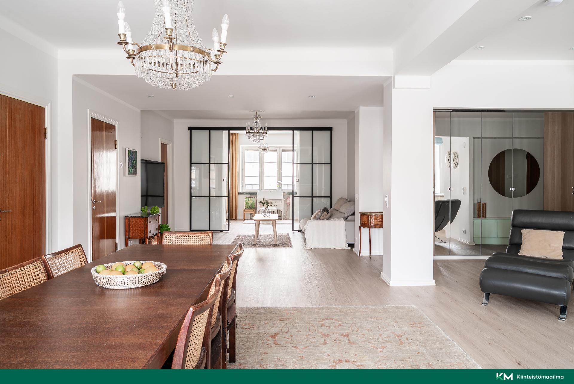 Vänrikki Stoolin katu 9, Etu-Töölö, Helsinki