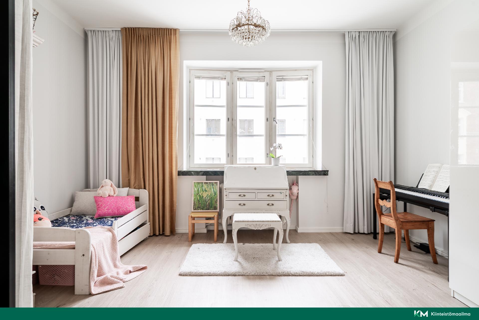 Vänrikki Stoolin katu 9, Etu-Töölö, Helsinki