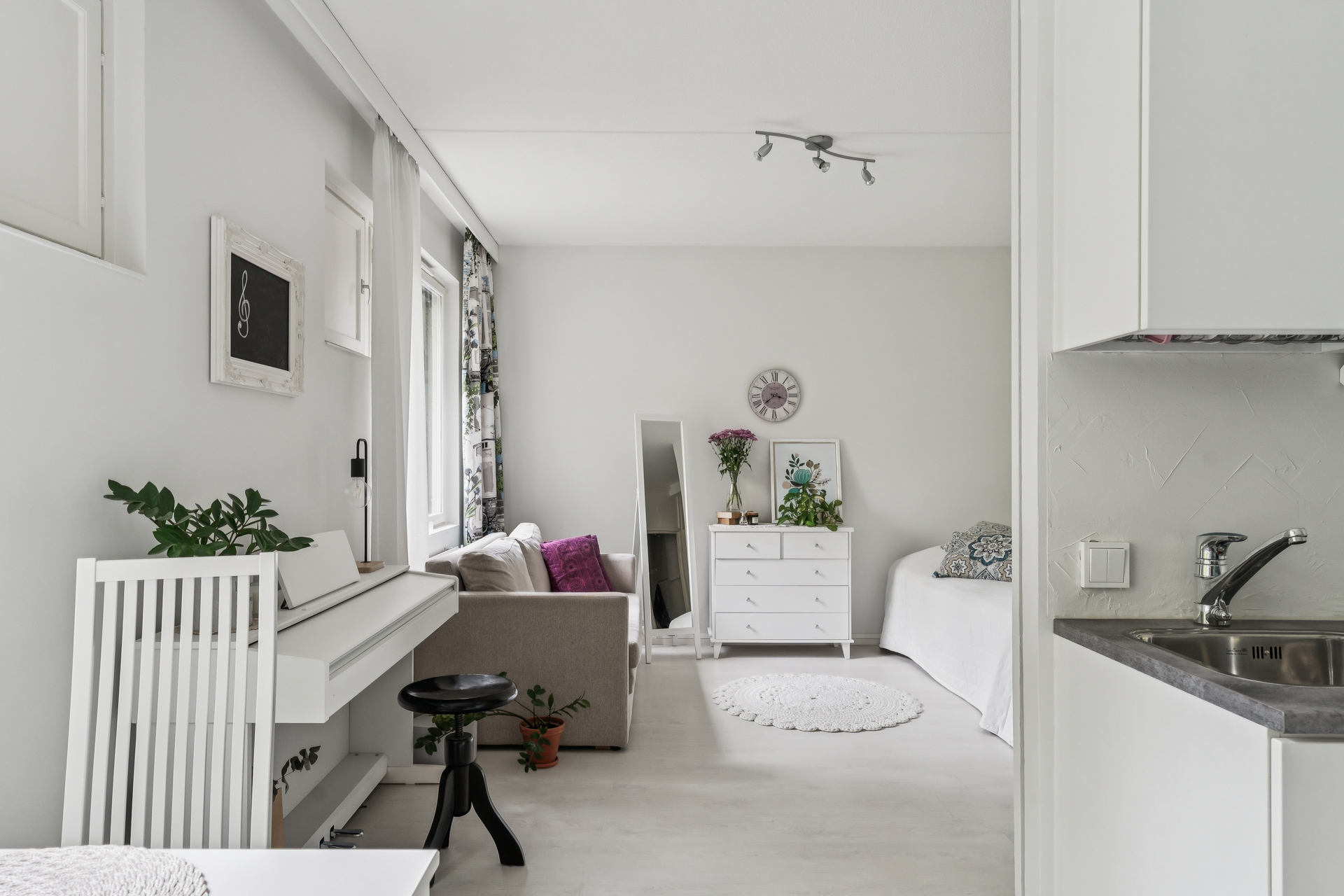 Vanamontie 4, Simonmetsä, Vantaa