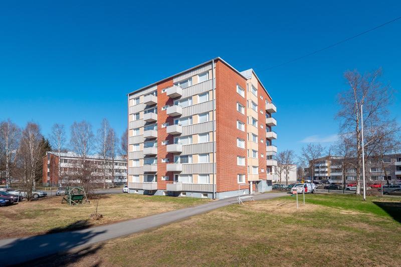 Tarkka-ampujankatu 18, Heinäpää, Oulu