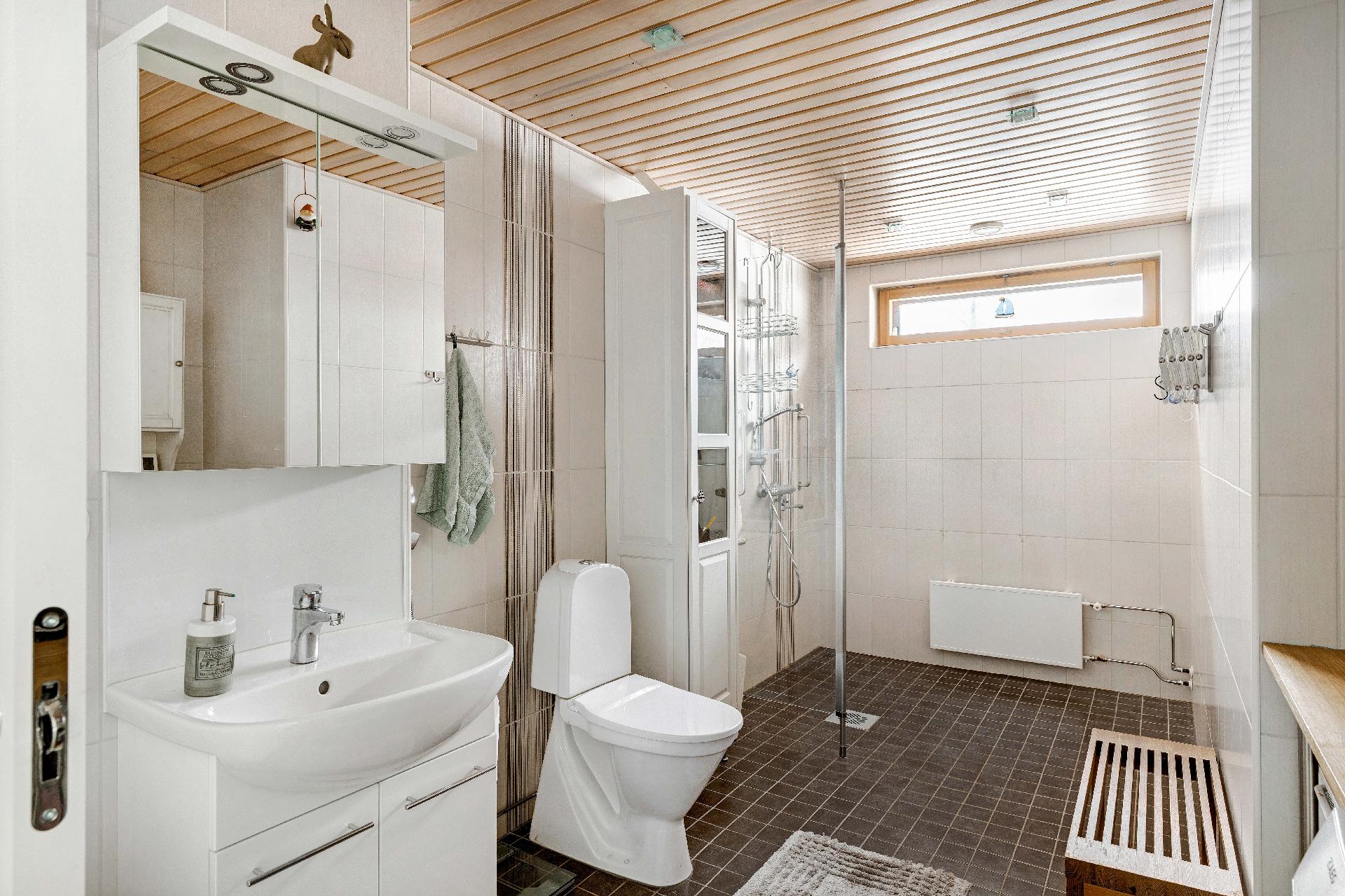 Limnellinpiha 9, Keskusta, Kirkkonummi