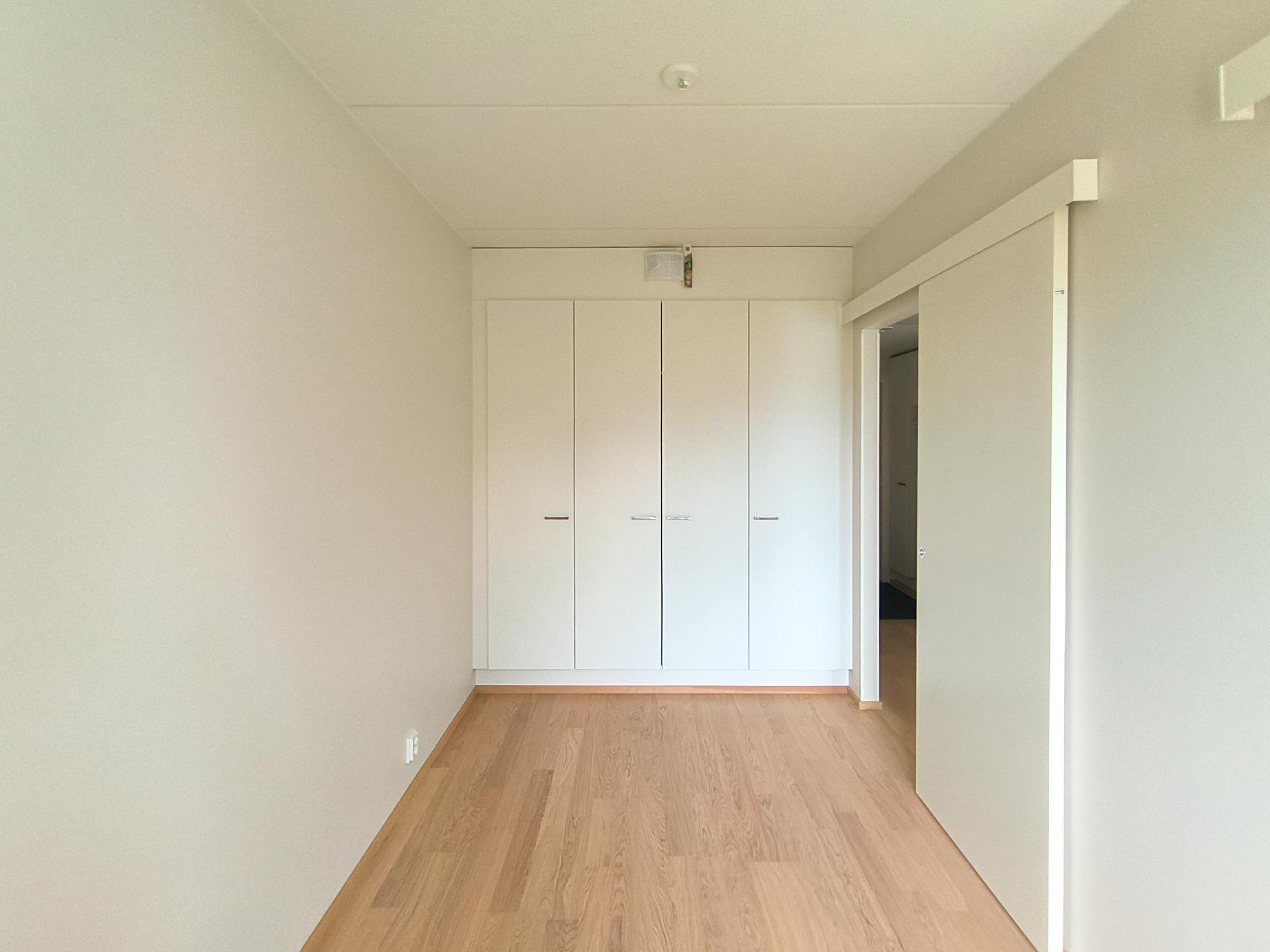 Isolammenkatu 15, Kaukajärvi, Tampere