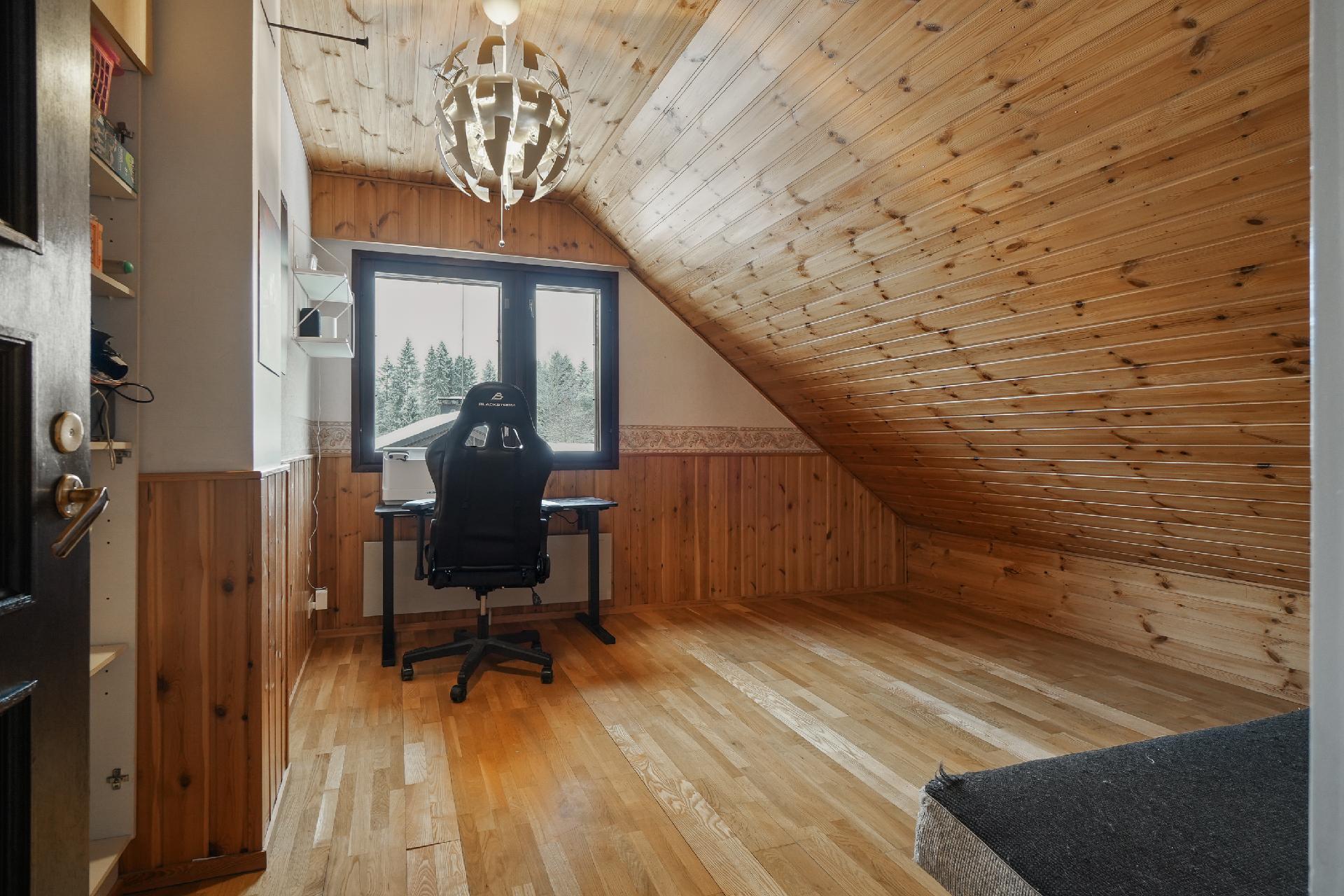 Kivimiehenkatu 18, Hirsimäki, Riihimäki