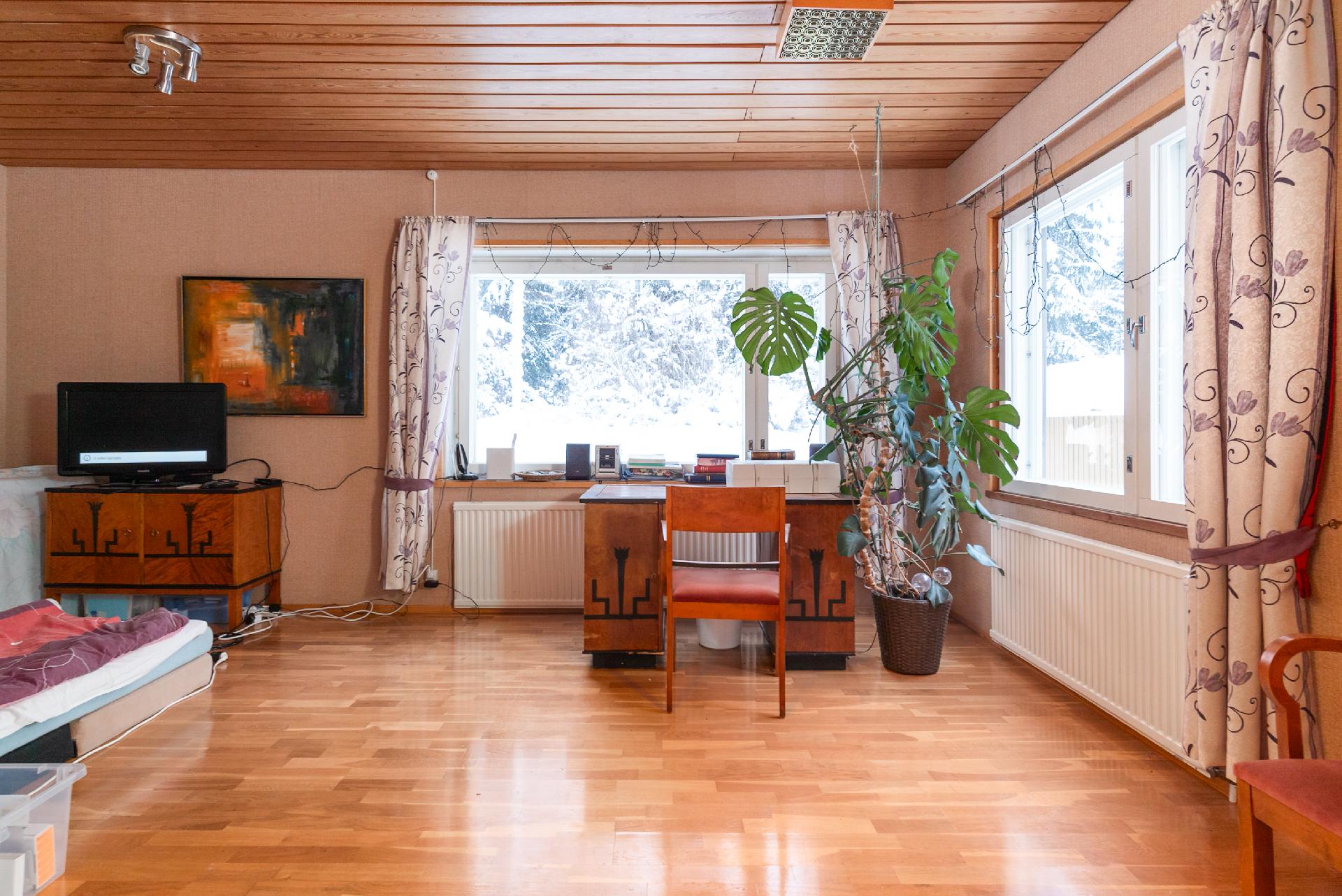 Erämiehenkatu 39, Köhniö, Jyväskylä