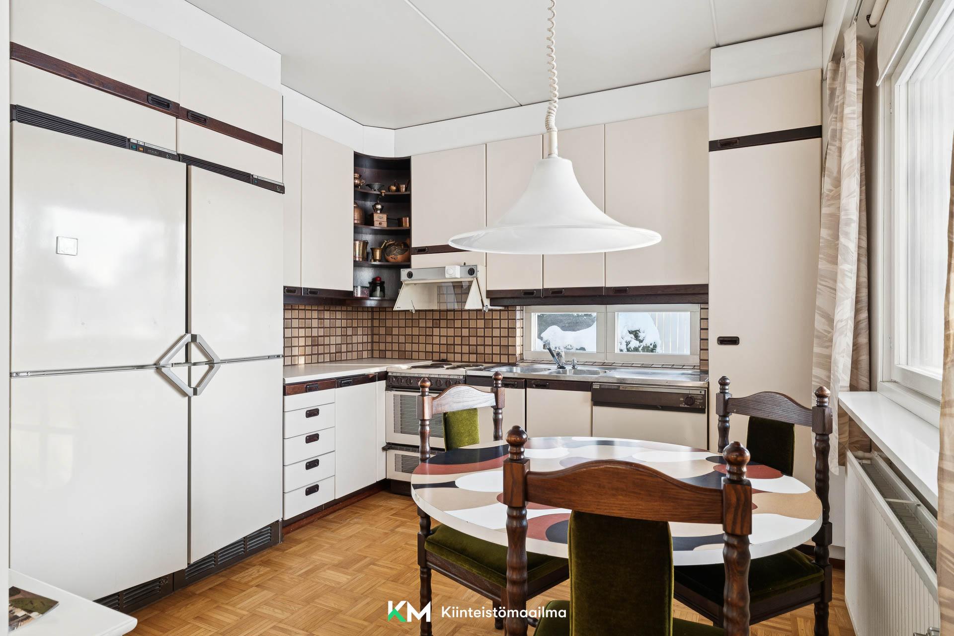 Rehtorintie 5, Espoonlahti, Espoo