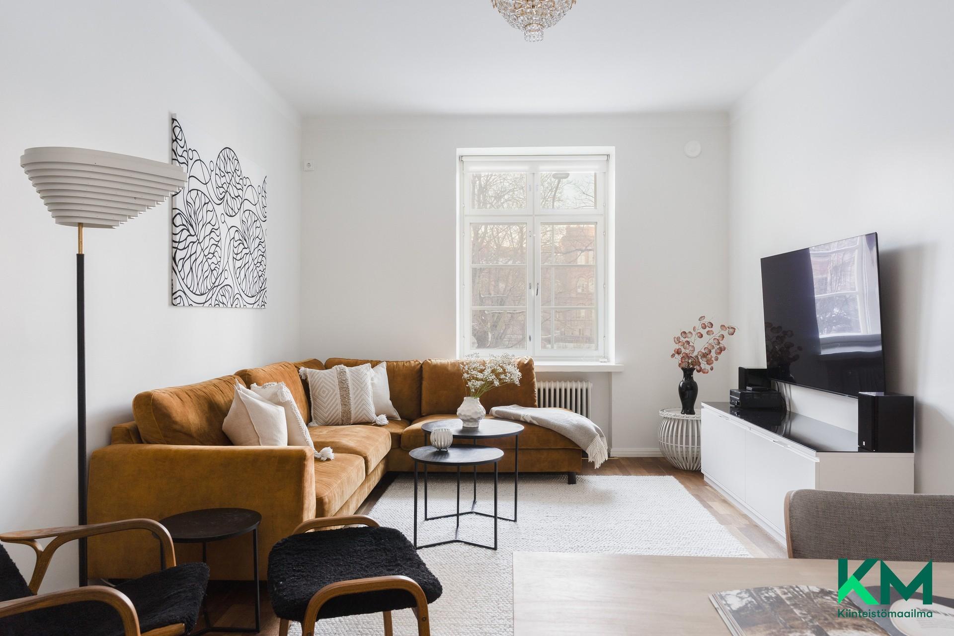 Maneesikatu 2a, Kruununhaka, Helsinki