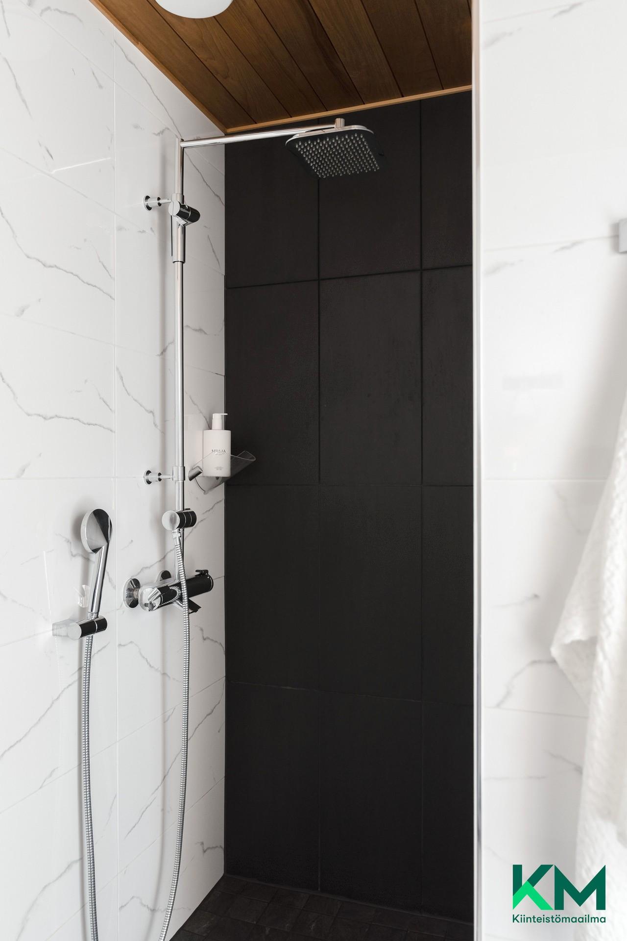 Maneesikatu 2a, Kruununhaka, Helsinki