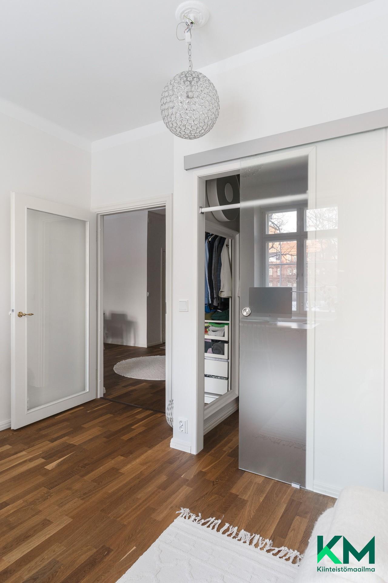 Maneesikatu 2a, Kruununhaka, Helsinki