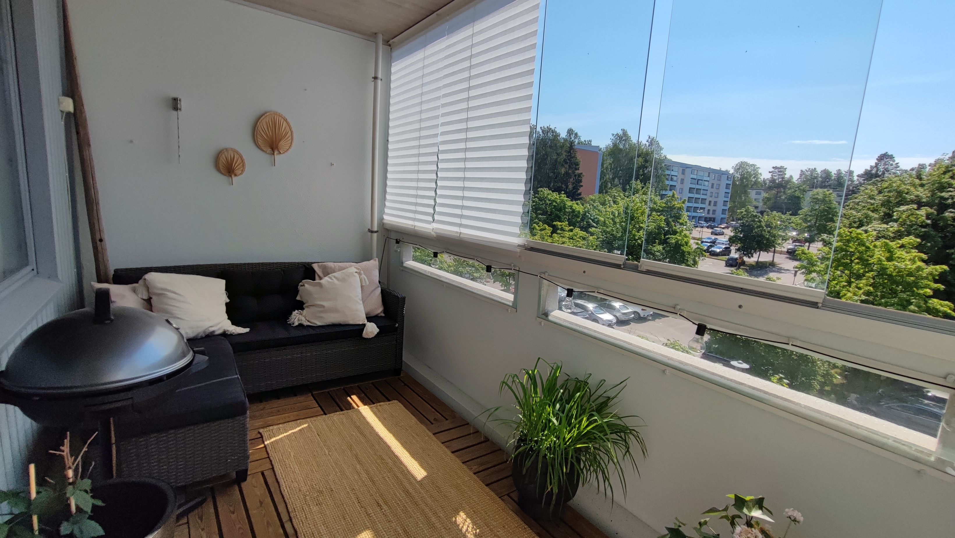 Laajavuorenkuja 3, Martinlaakso, Vantaa