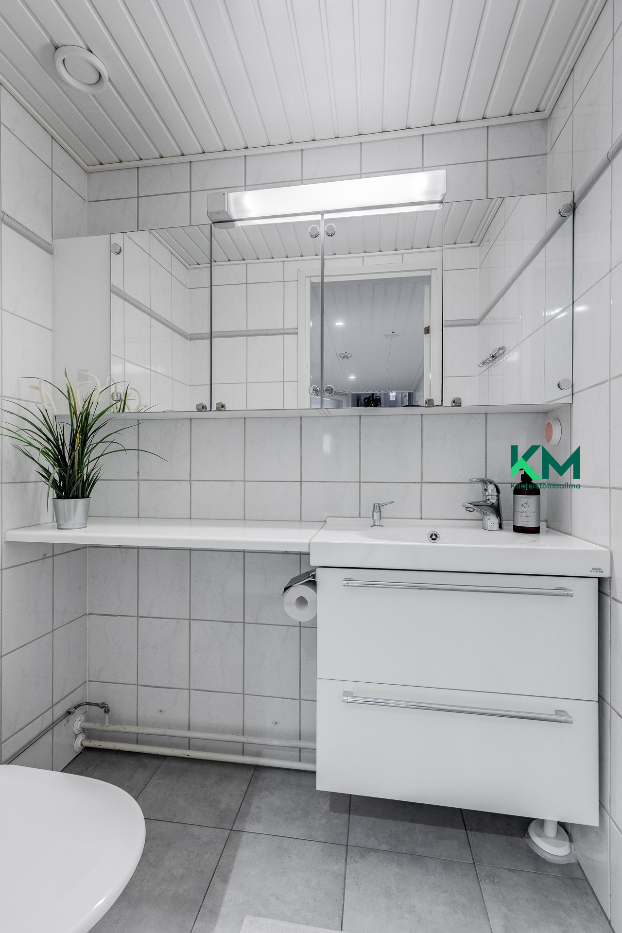 Kaskenpolttajantie 6, Paloheinä, Helsinki