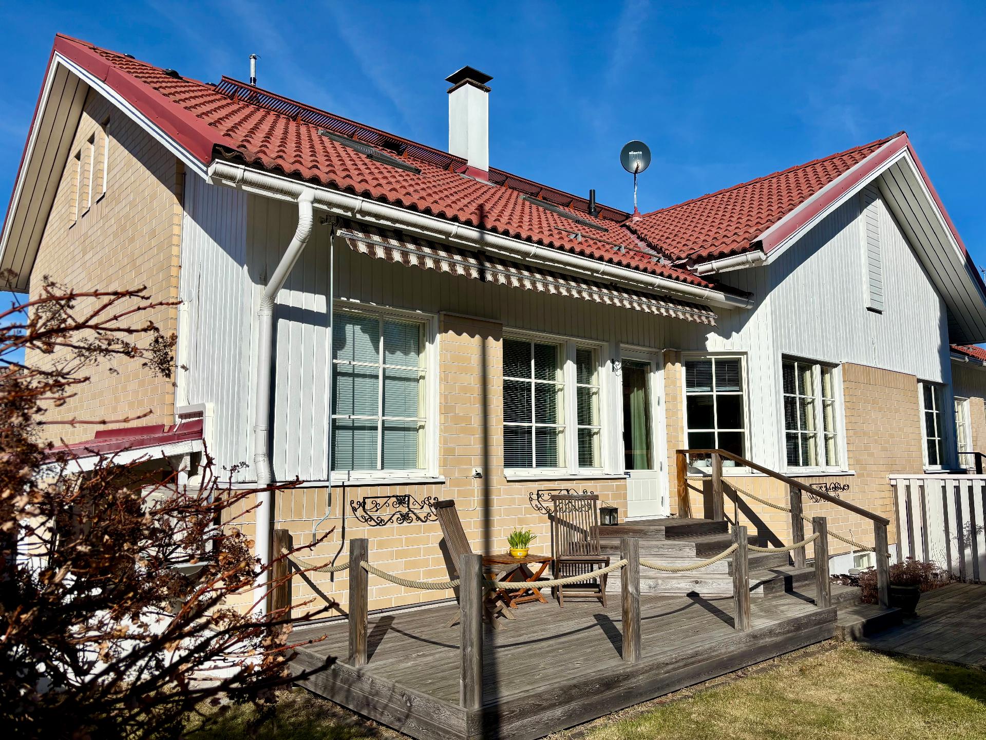 Kaskenpolttajantie 6, Paloheinä, Helsinki