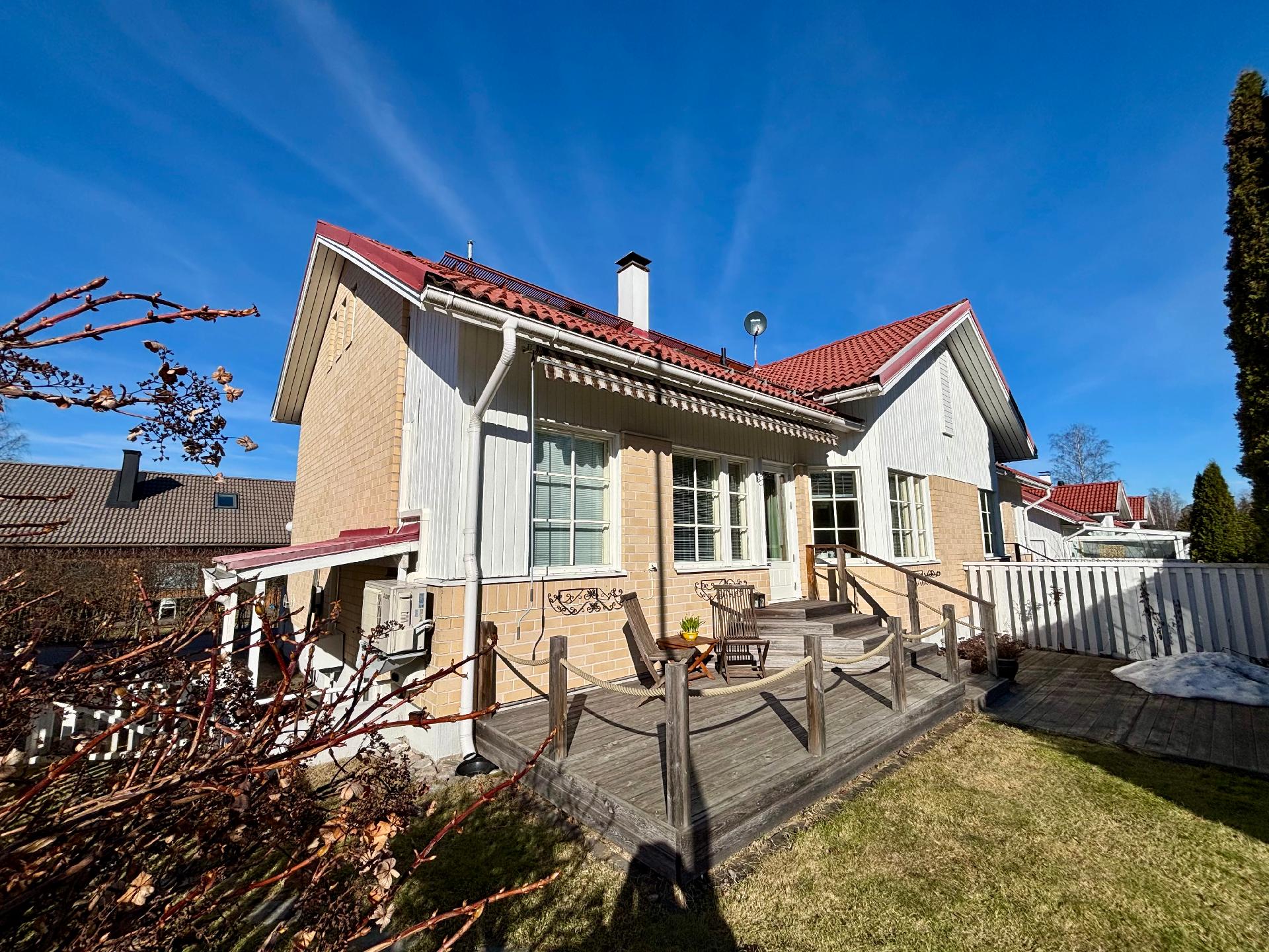 Kaskenpolttajantie 6, Paloheinä, Helsinki