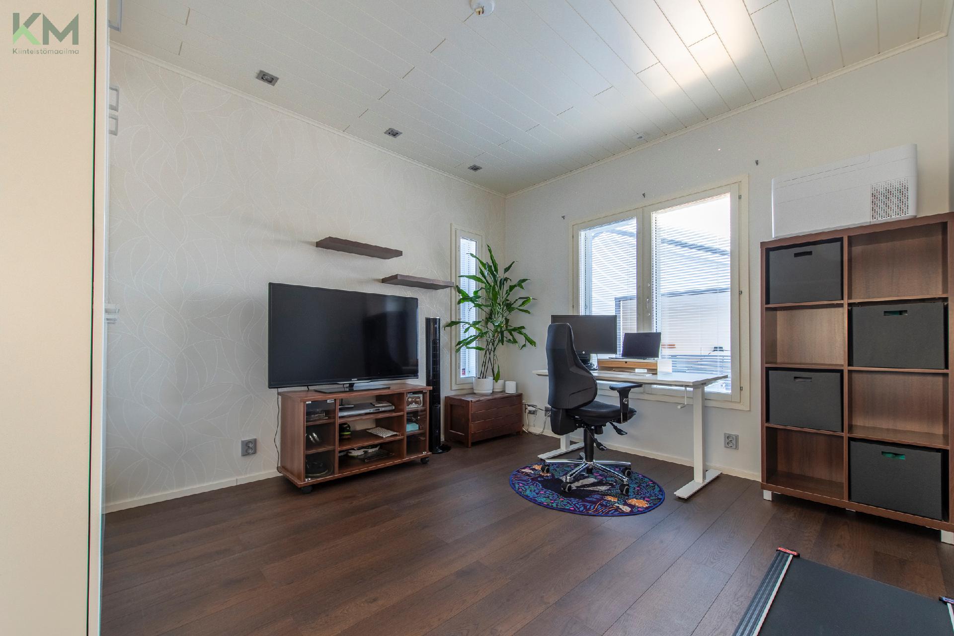 Nevakalliontie 1, Ahonkylä, Ilmajoki