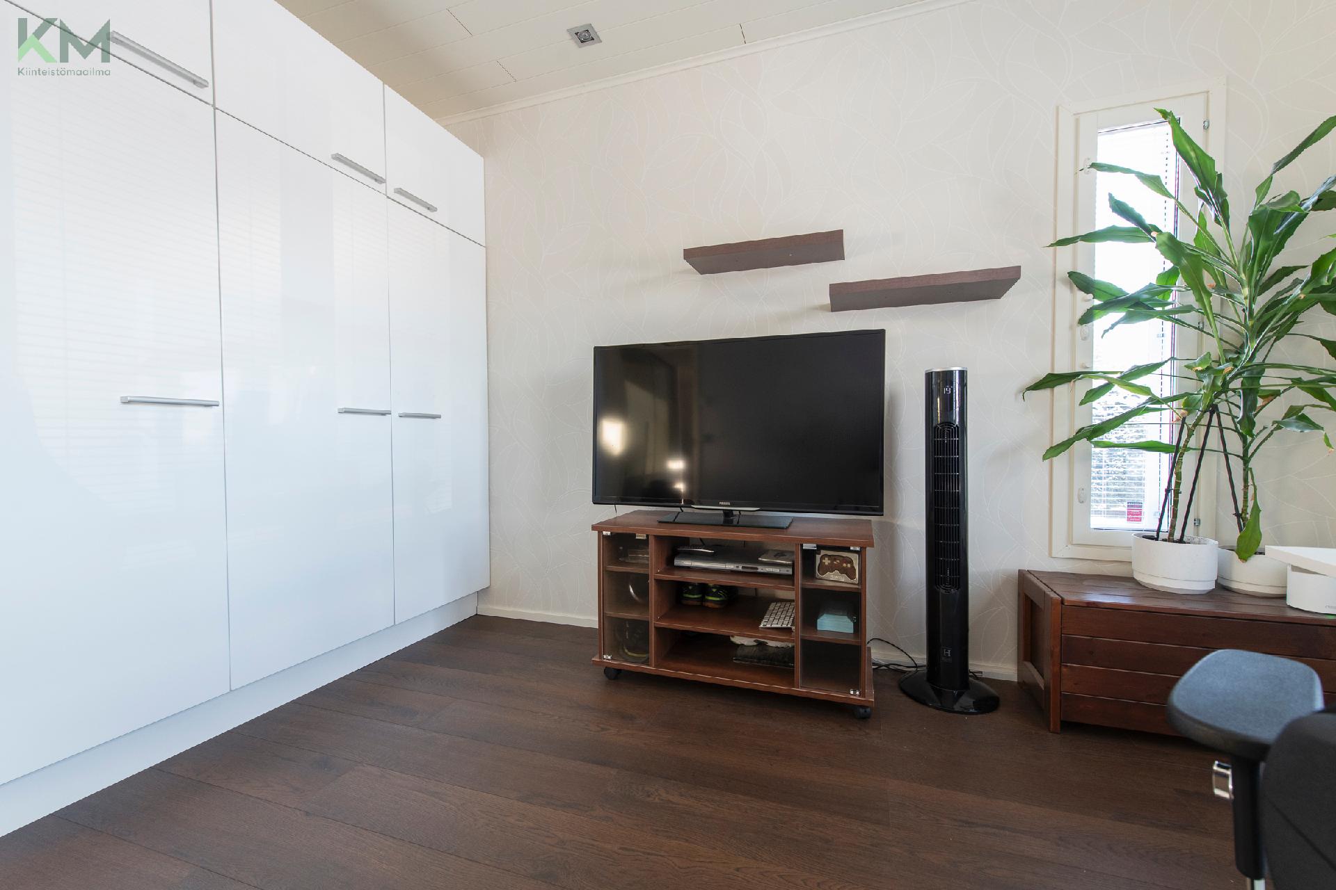 Nevakalliontie 1, Ahonkylä, Ilmajoki