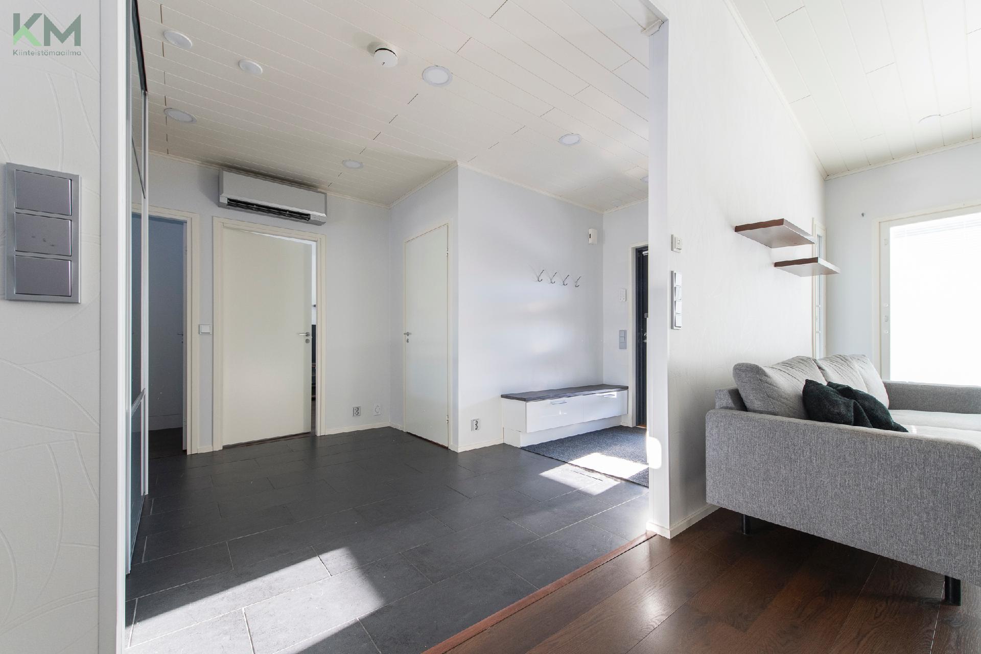 Nevakalliontie 1, Ahonkylä, Ilmajoki