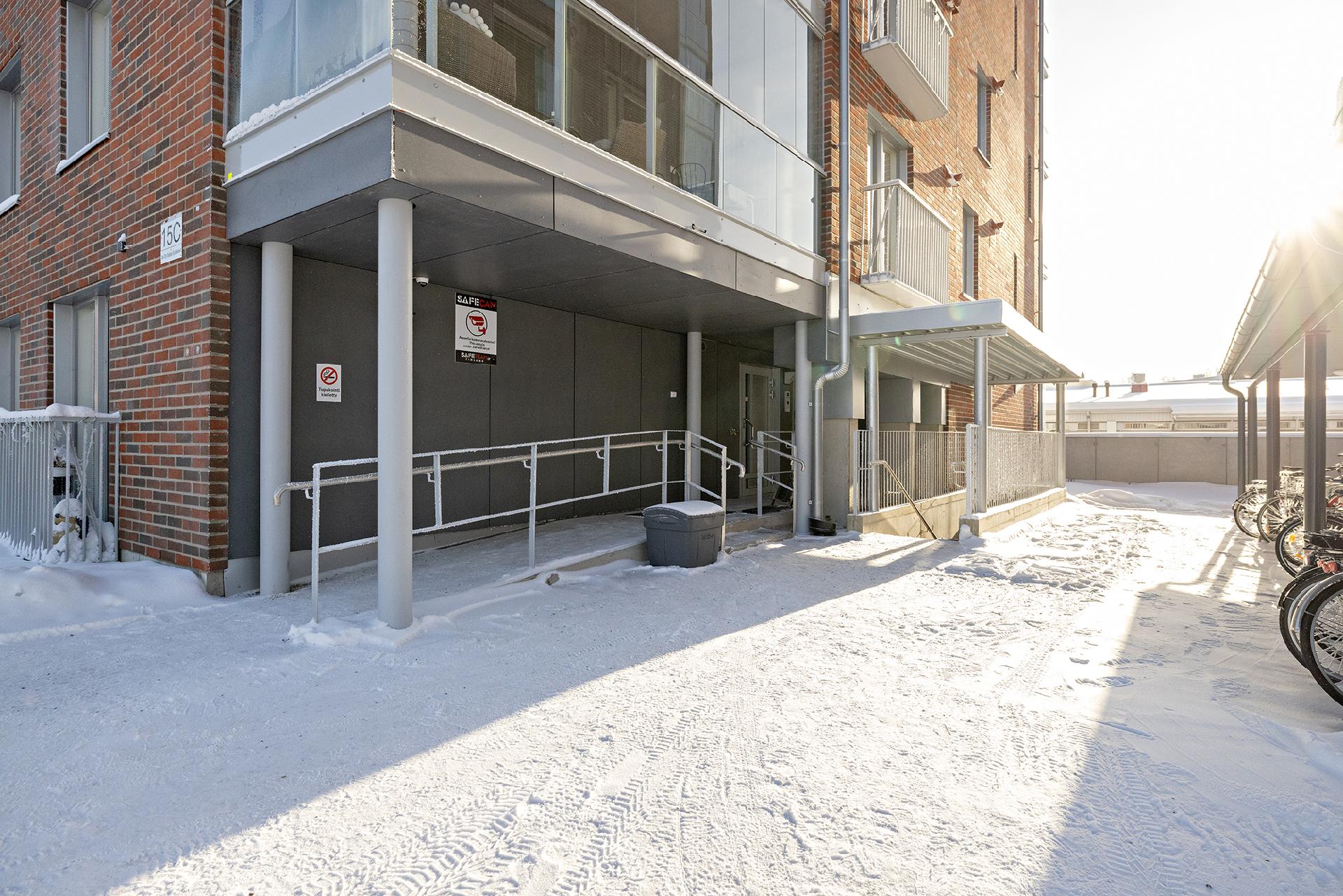 Lintulammentie 15, Höyhtyä, Oulu