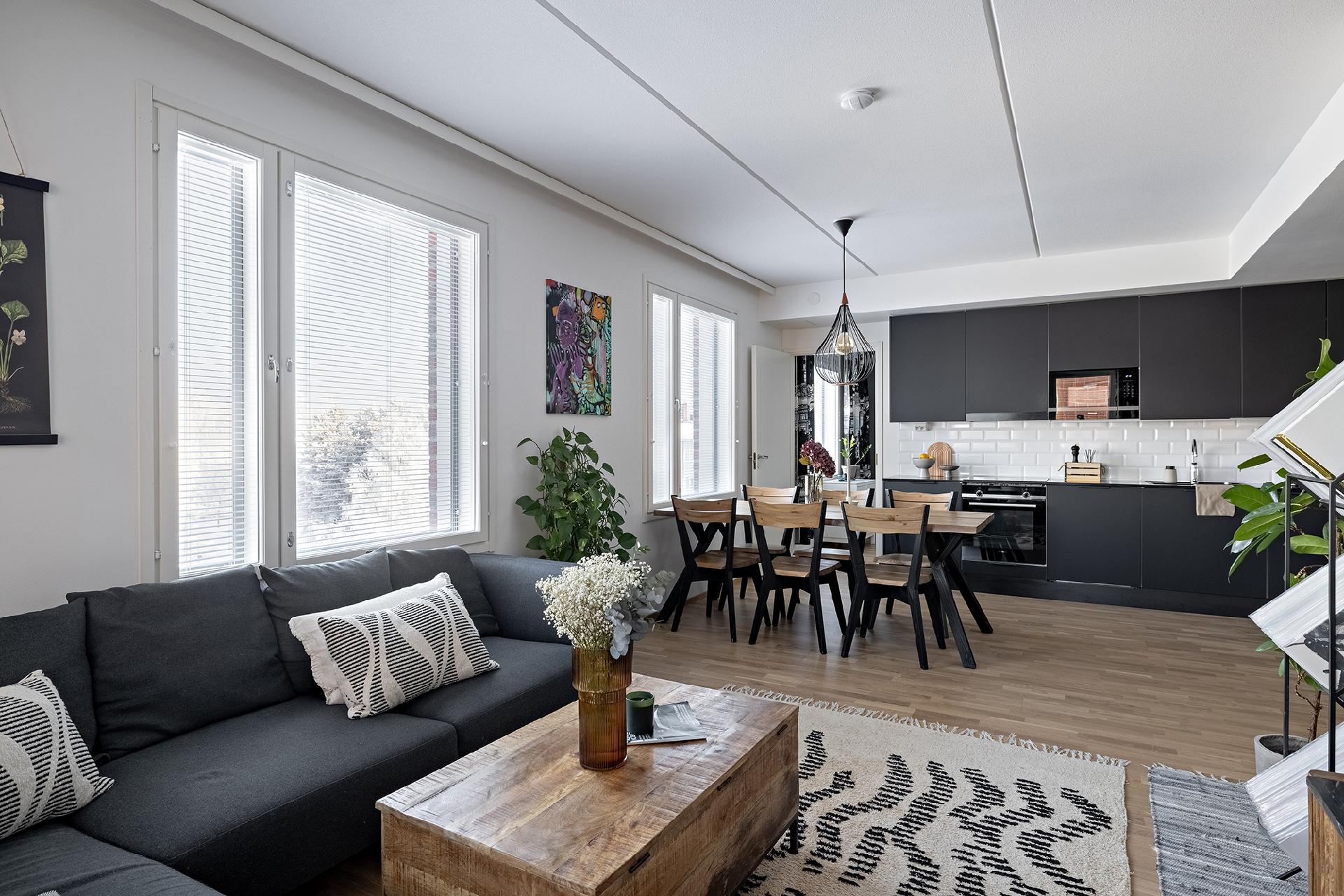 Lintulammentie 15, Höyhtyä, Oulu