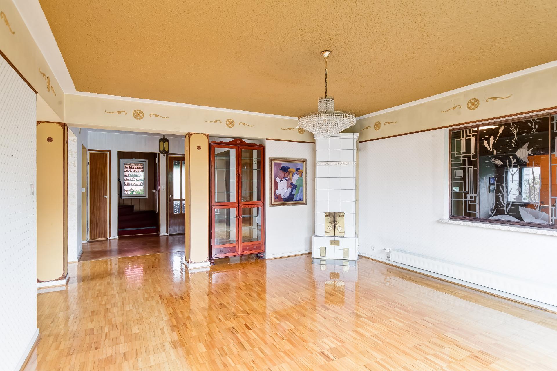 Agronominkuja 1, Veisu, Tampere