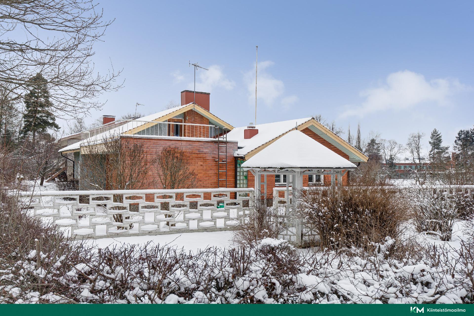 Agronominkuja 1, Veisu, Tampere