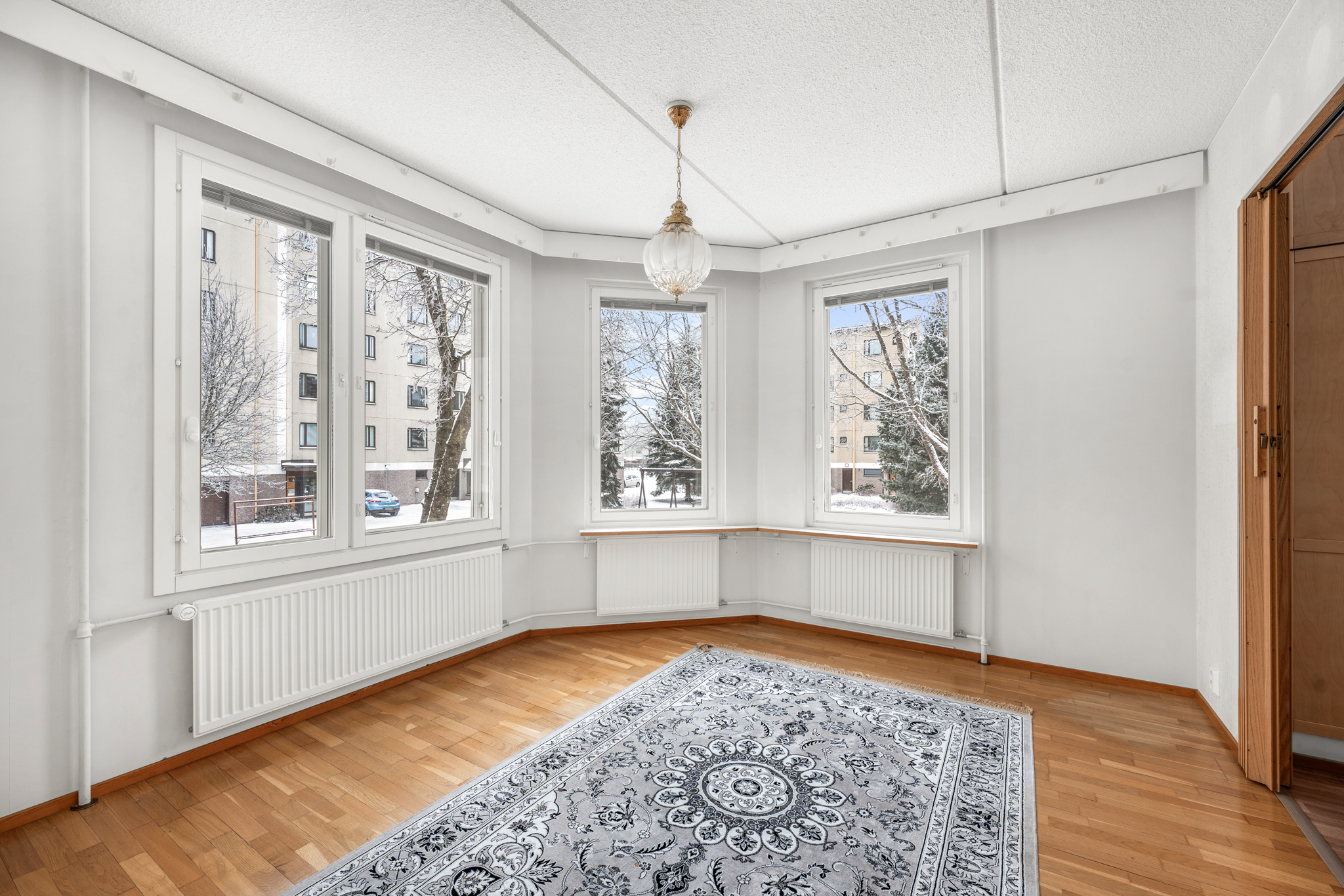 Mustanlahdenkatu 6, Amuri, Tampere