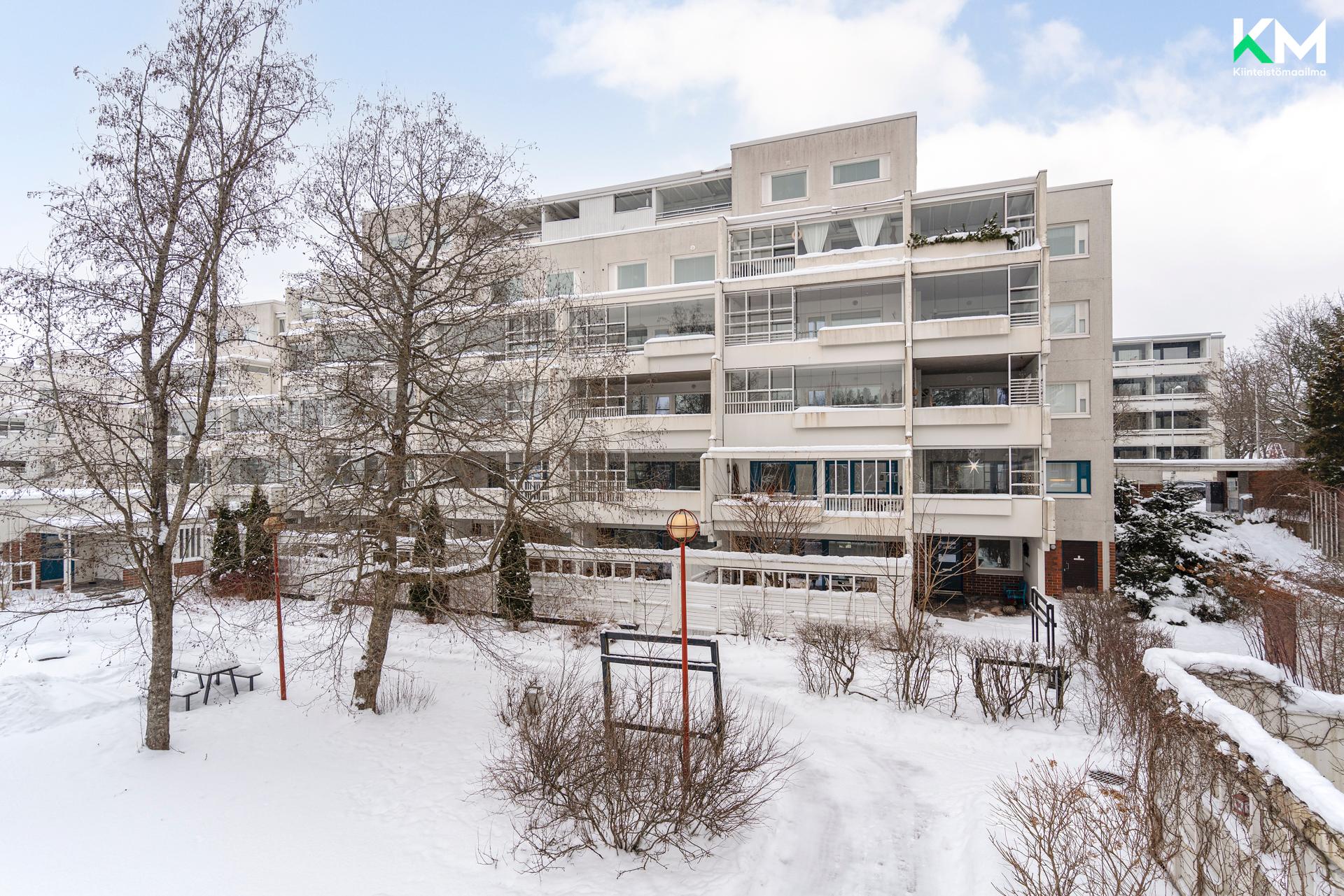 Merivalkama 12, Kivenlahti, Espoo
