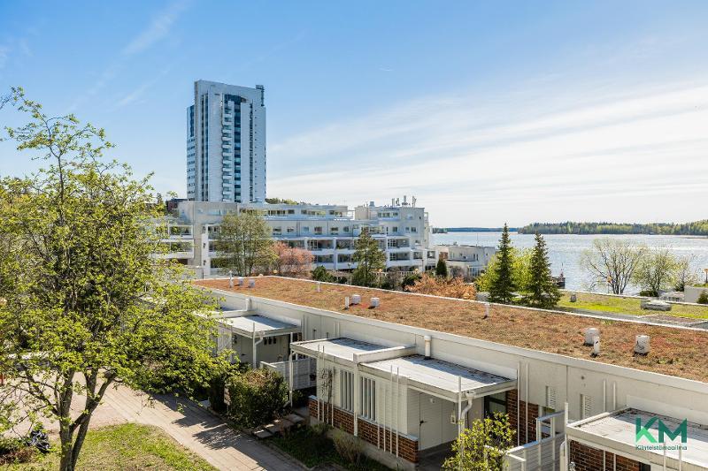 Merivalkama 12, Kivenlahti, Espoo