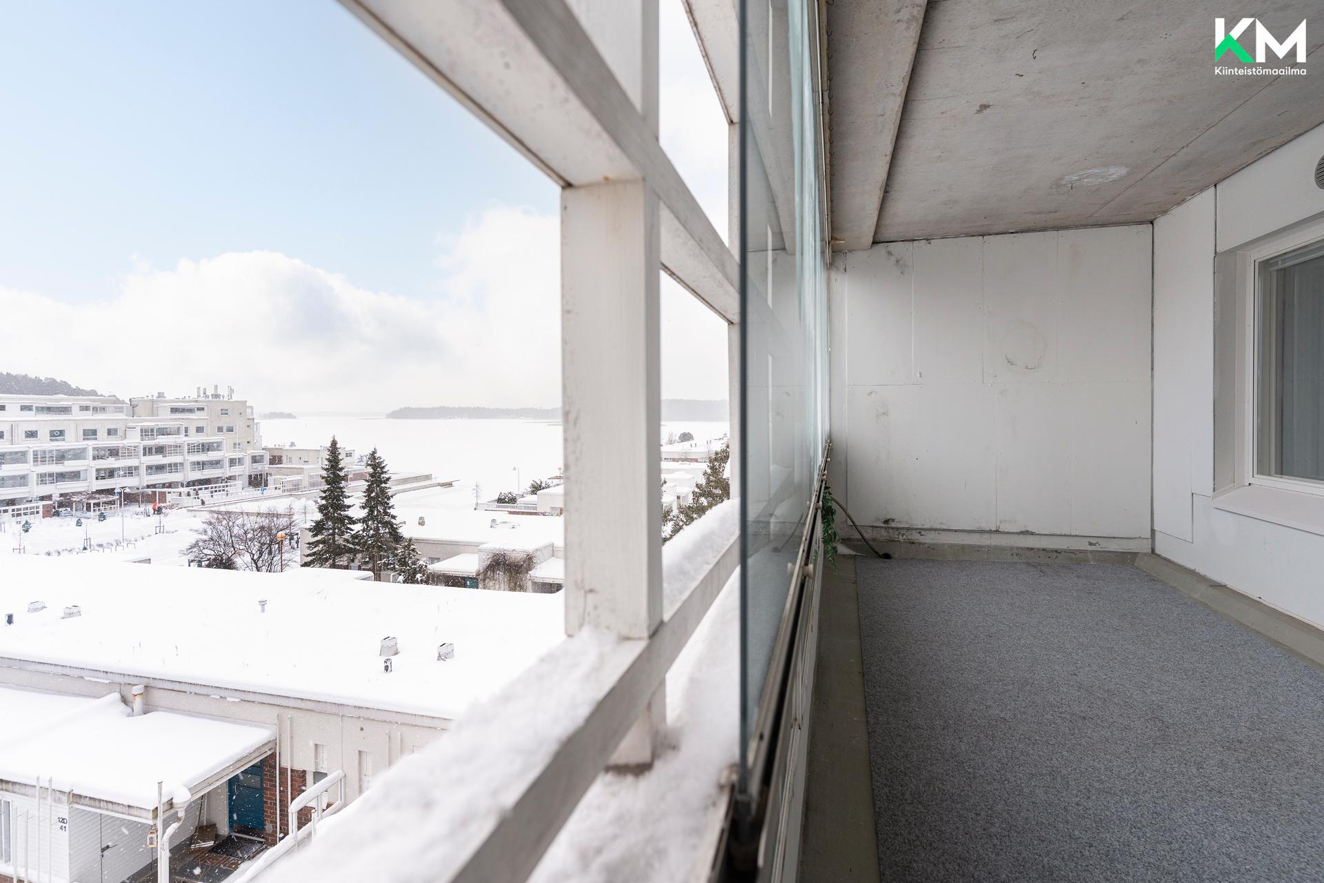 Merivalkama 12, Kivenlahti, Espoo