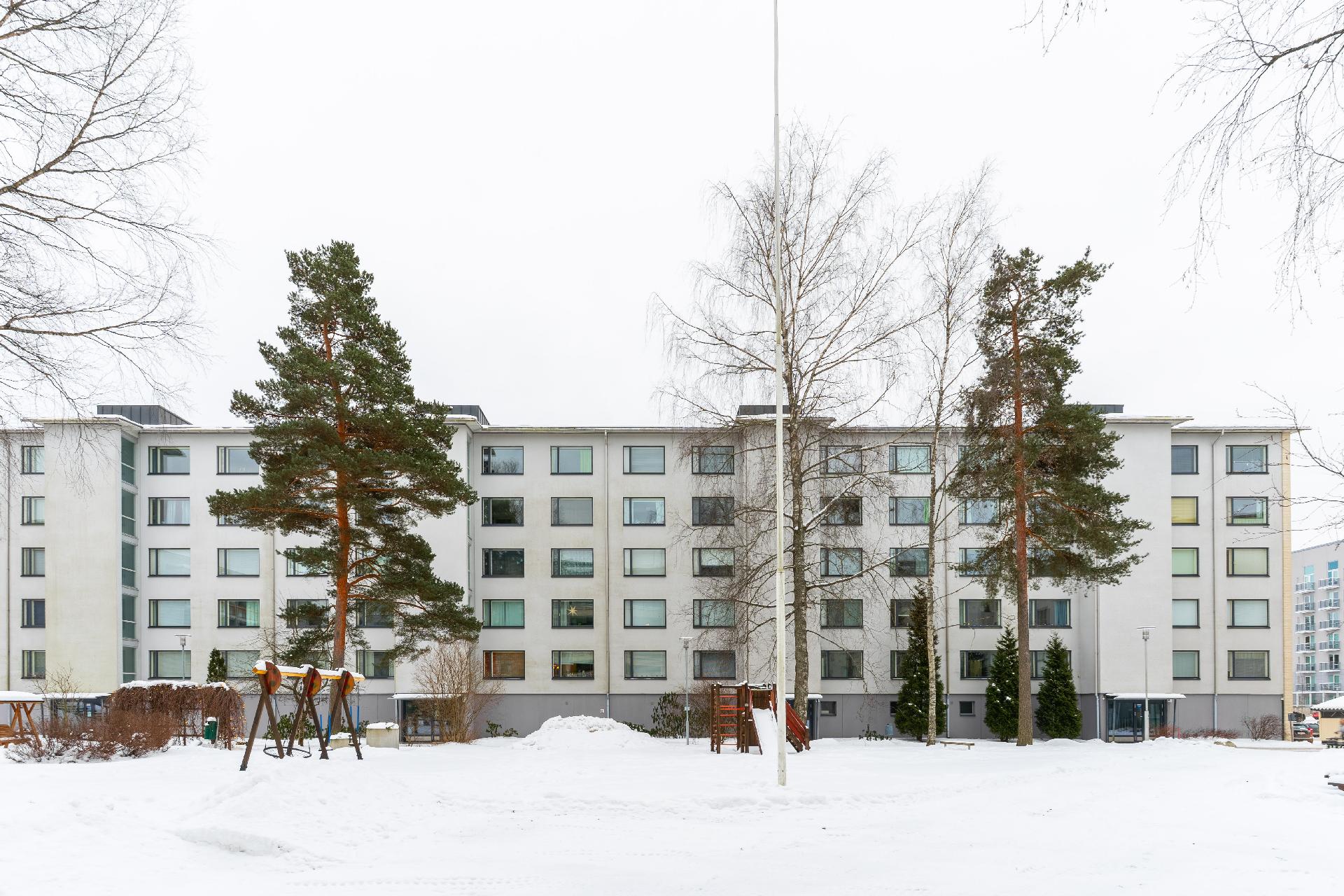 Raiviosuonmäki 4, Martinlaakso, Vantaa