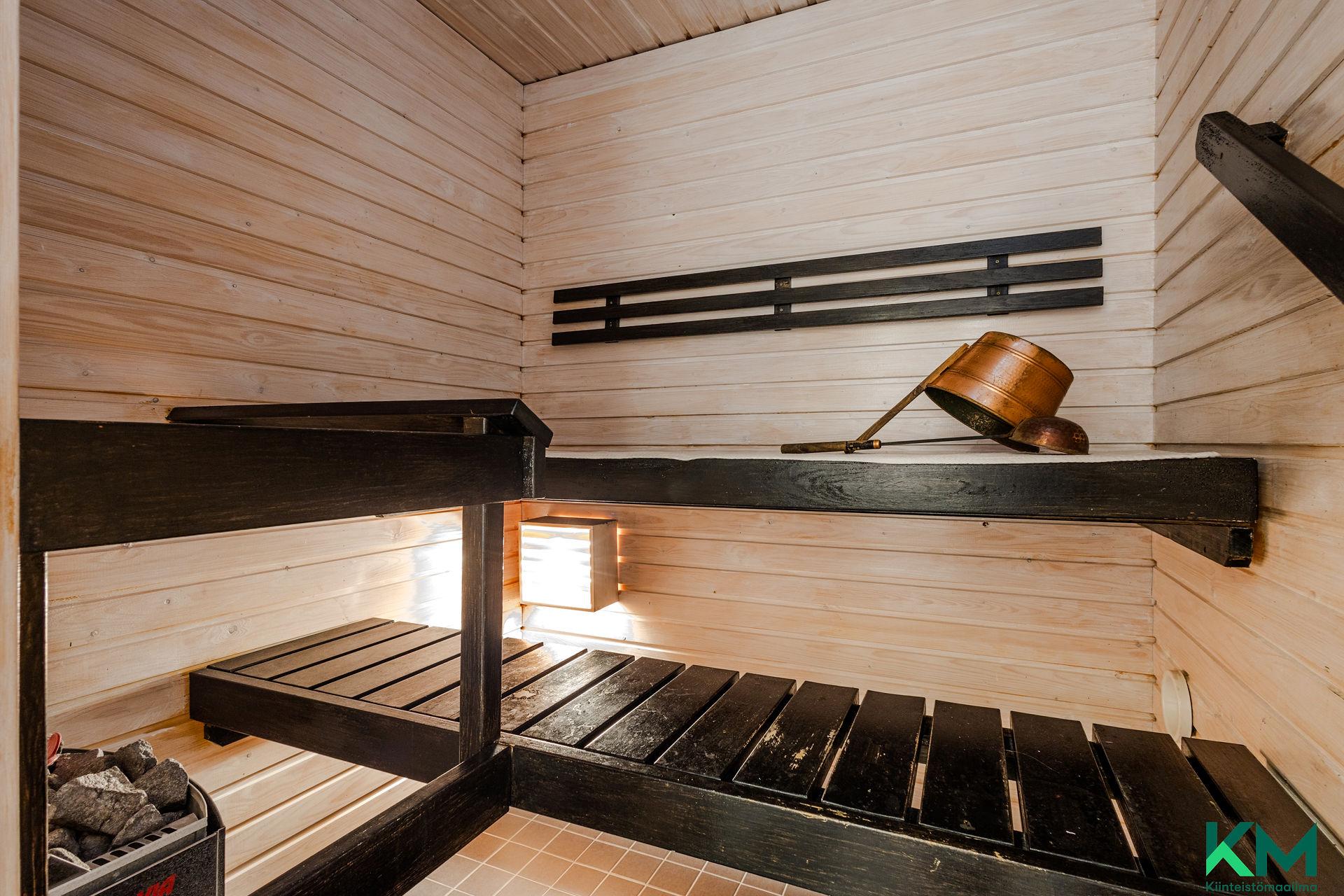 Laiturikatu 3, Ankkuri, Lahti