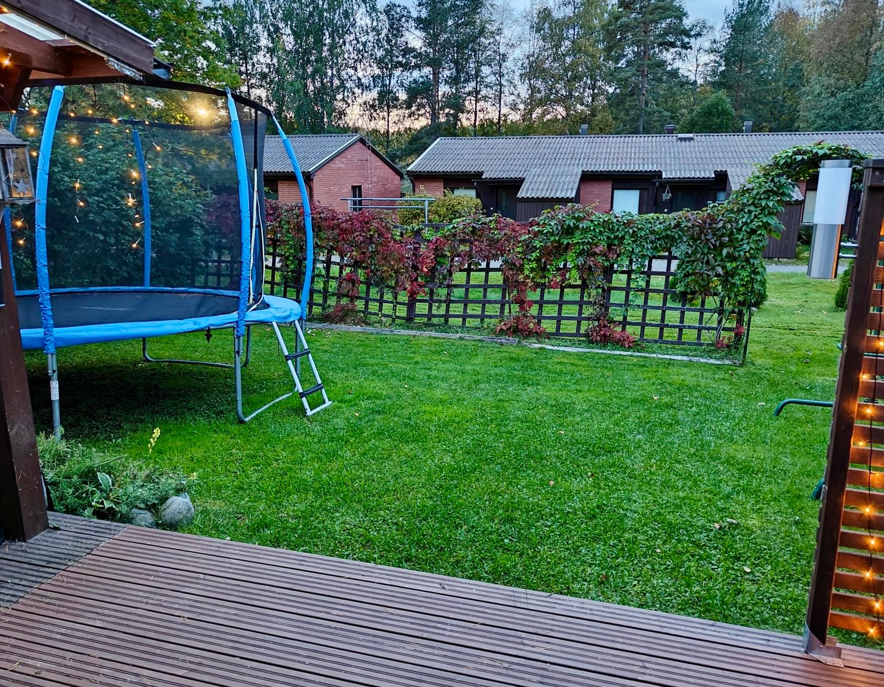 myyjän ottamia kesäkuvia