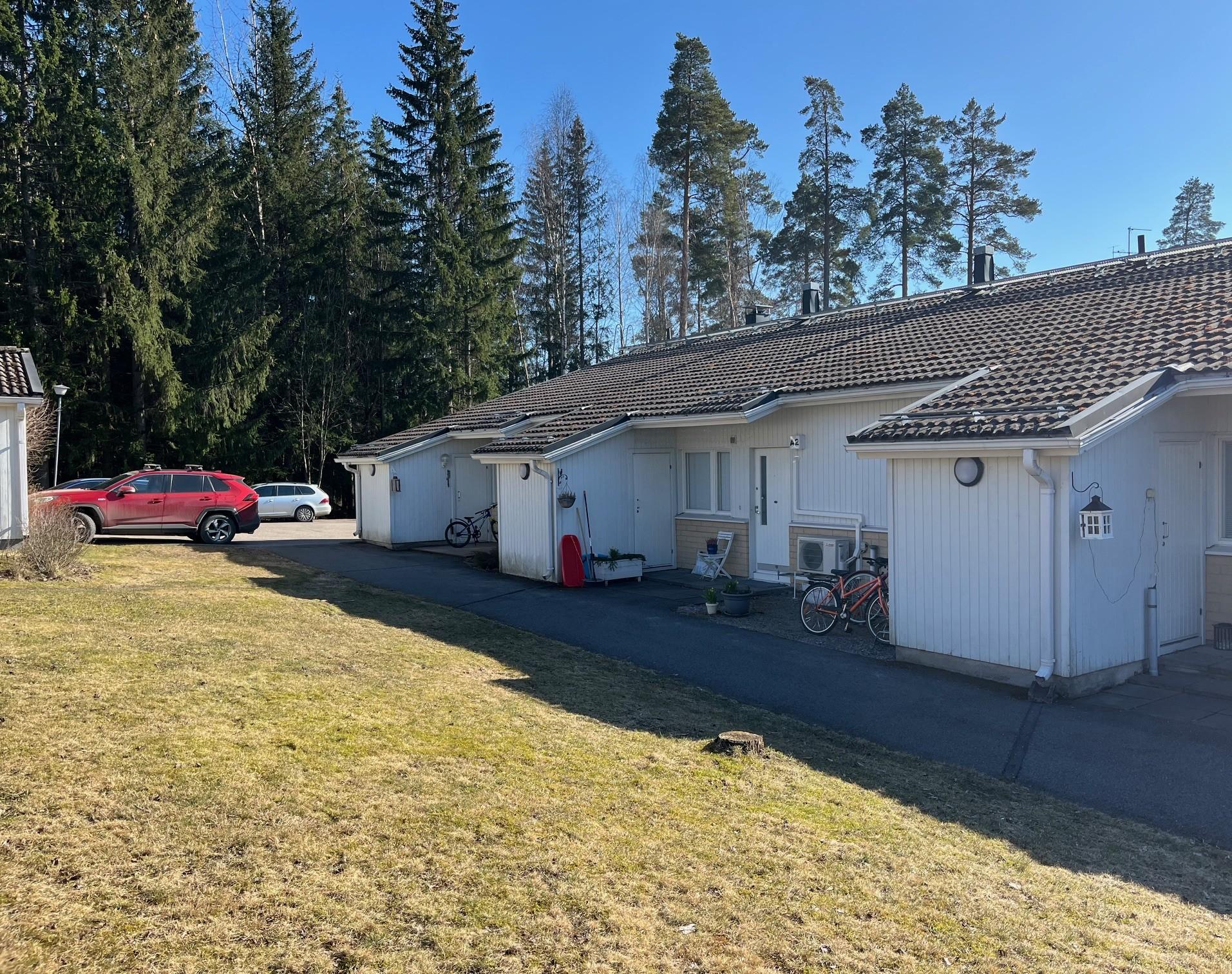 Kustaantie 23, Rekola, Vantaa