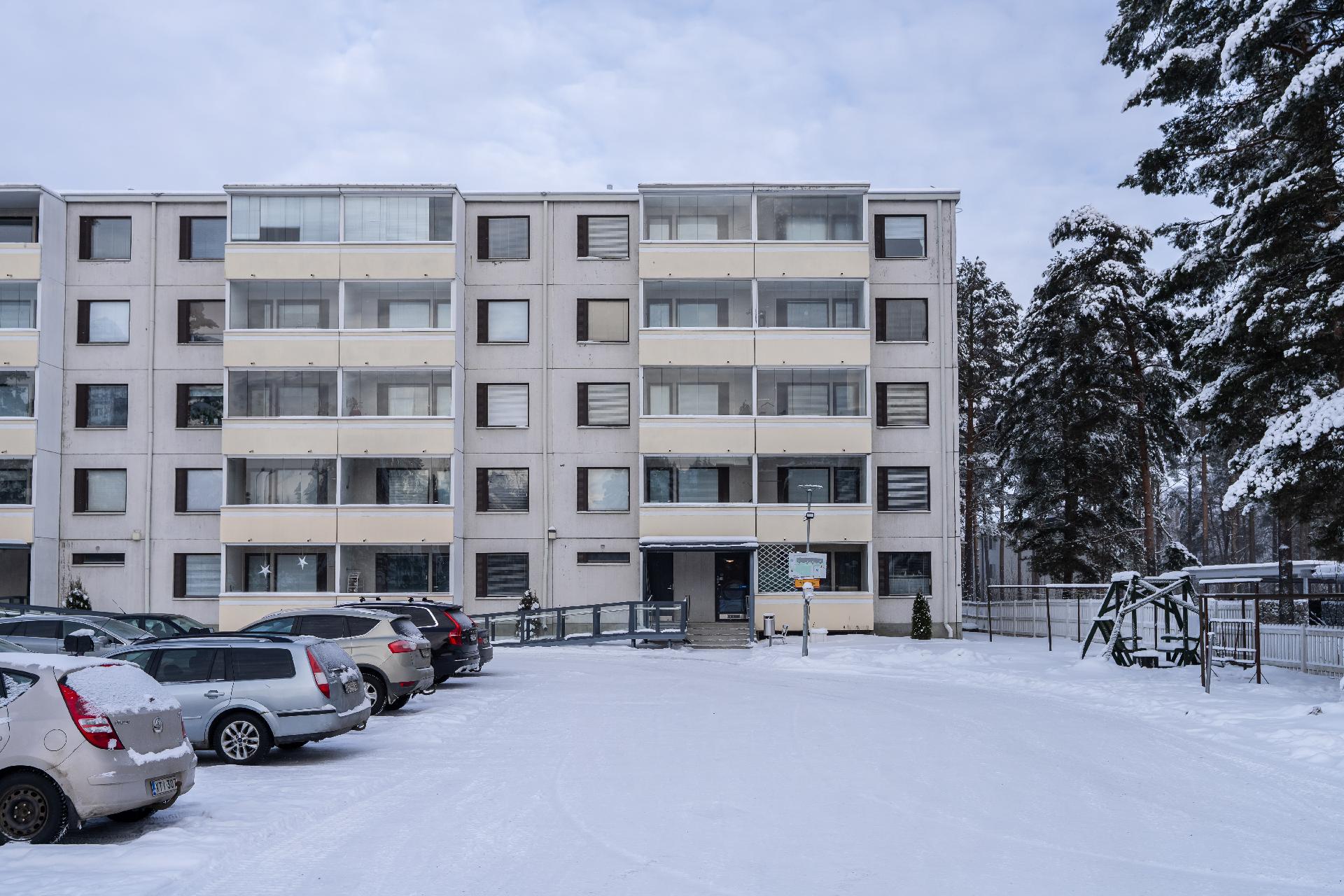 Menninkäisentie 1, Puolivälinkangas, Oulu