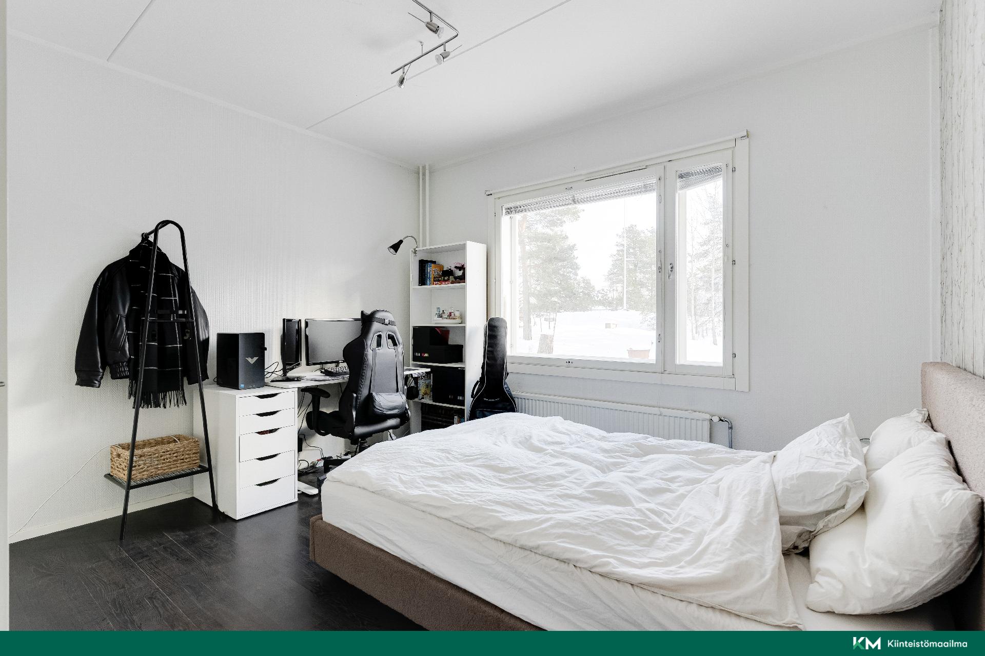 Uotinmäentie 9, Mellunmäki, Helsinki