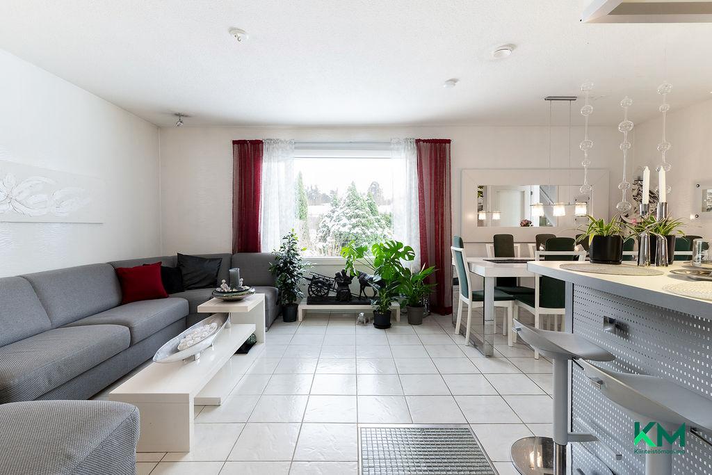 Mesiheinänkatu 2, Ikuri, Tampere