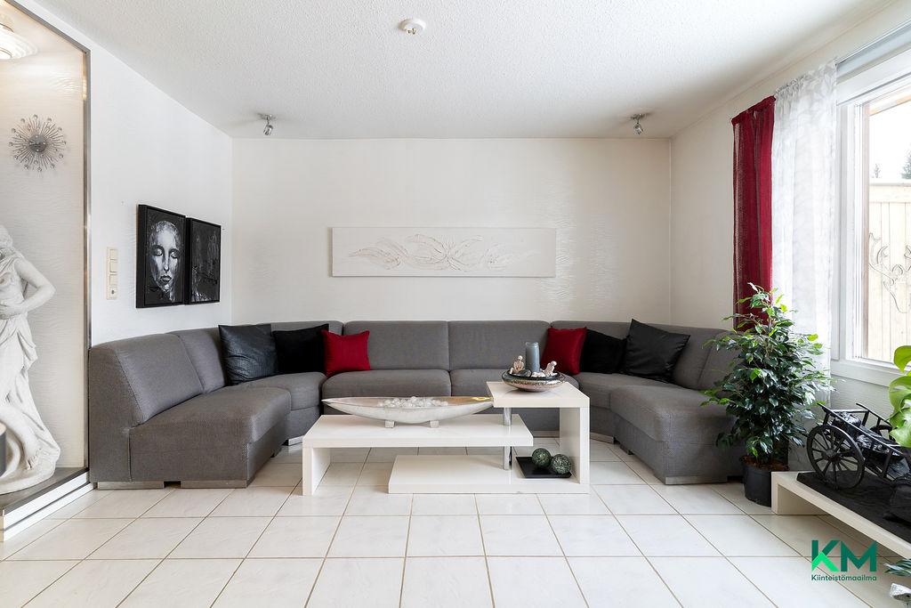 Mesiheinänkatu 2, Ikuri, Tampere