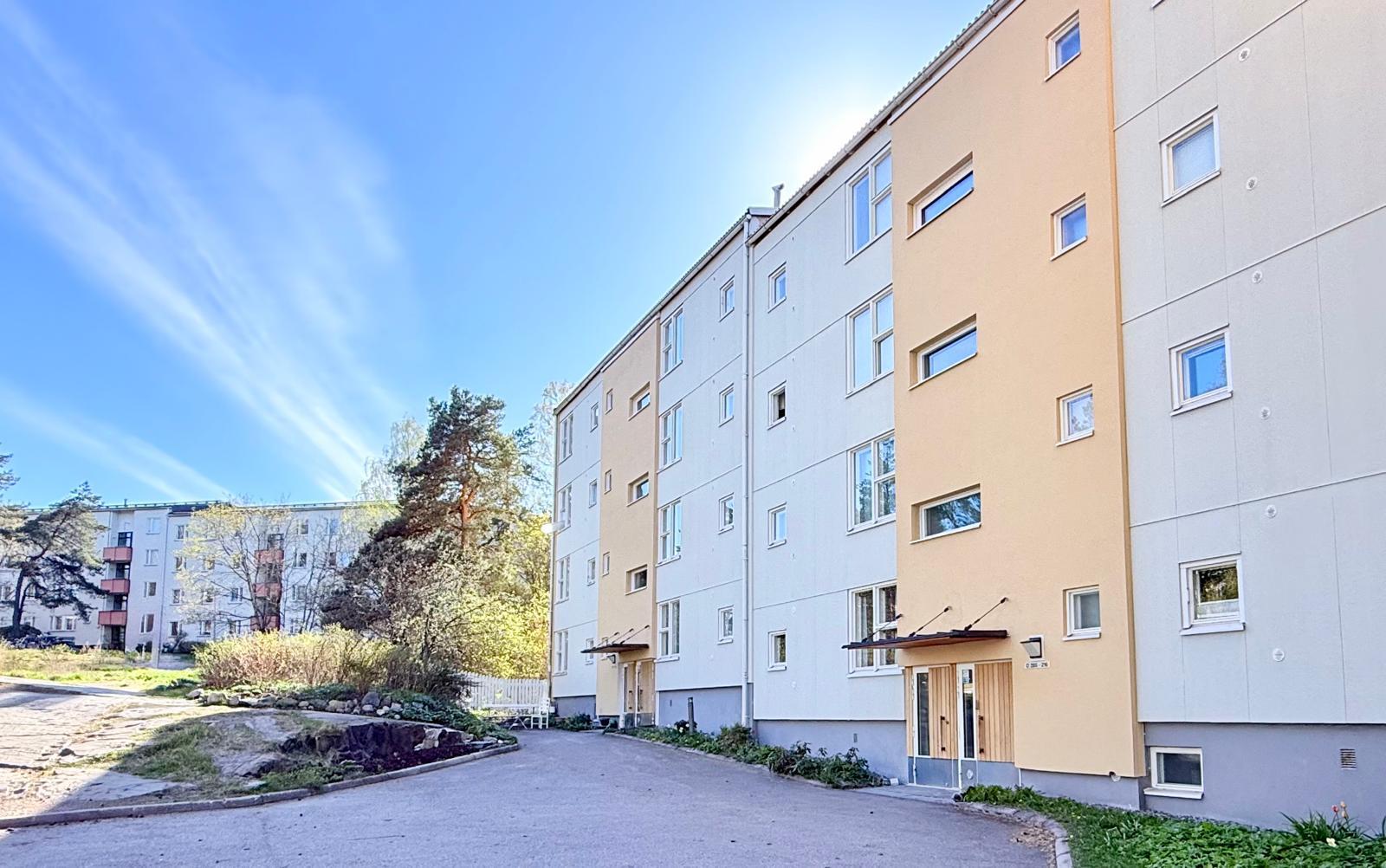 Lumikintie 4, Roihuvuori, Helsinki