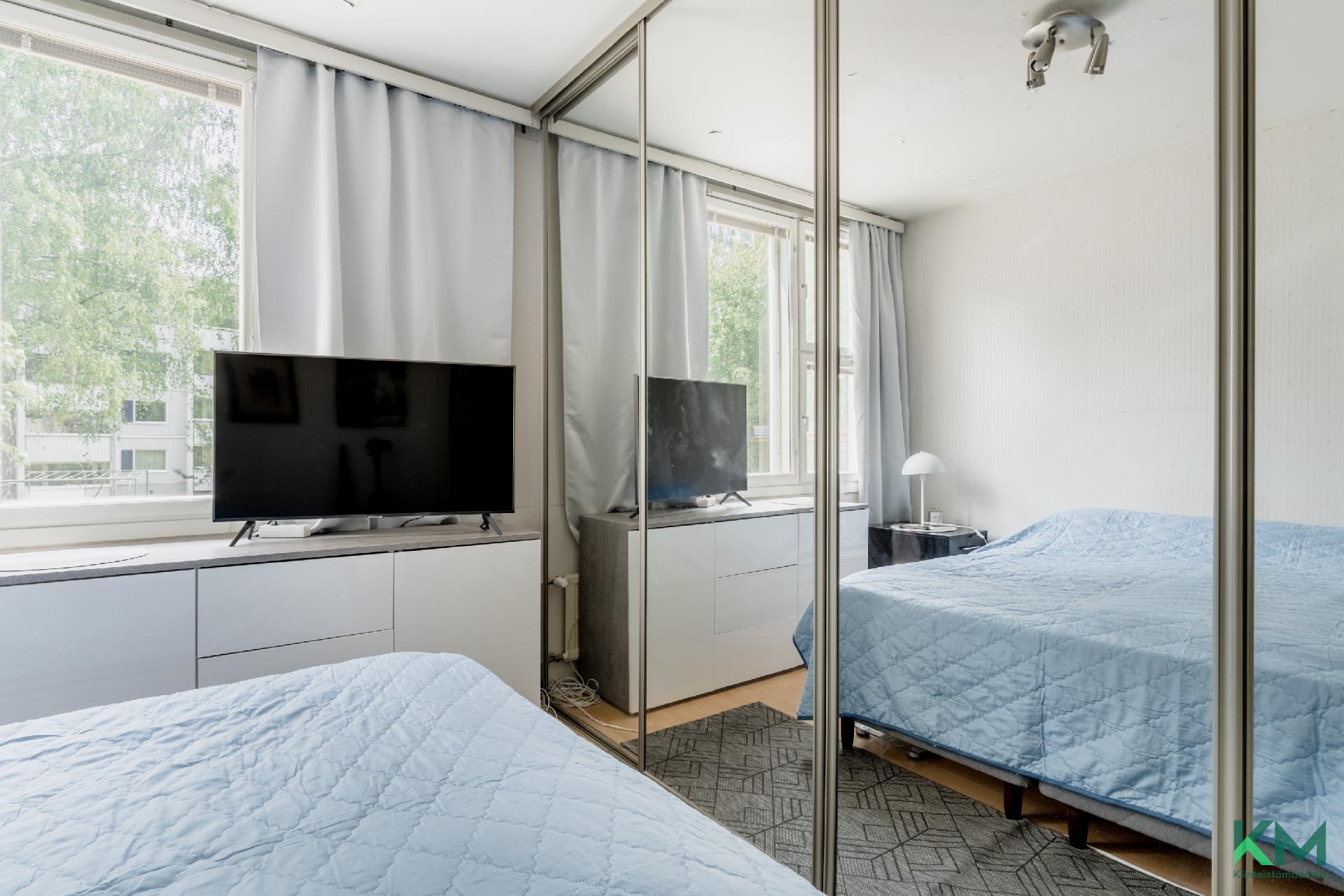 Lumikintie 4, Roihuvuori, Helsinki