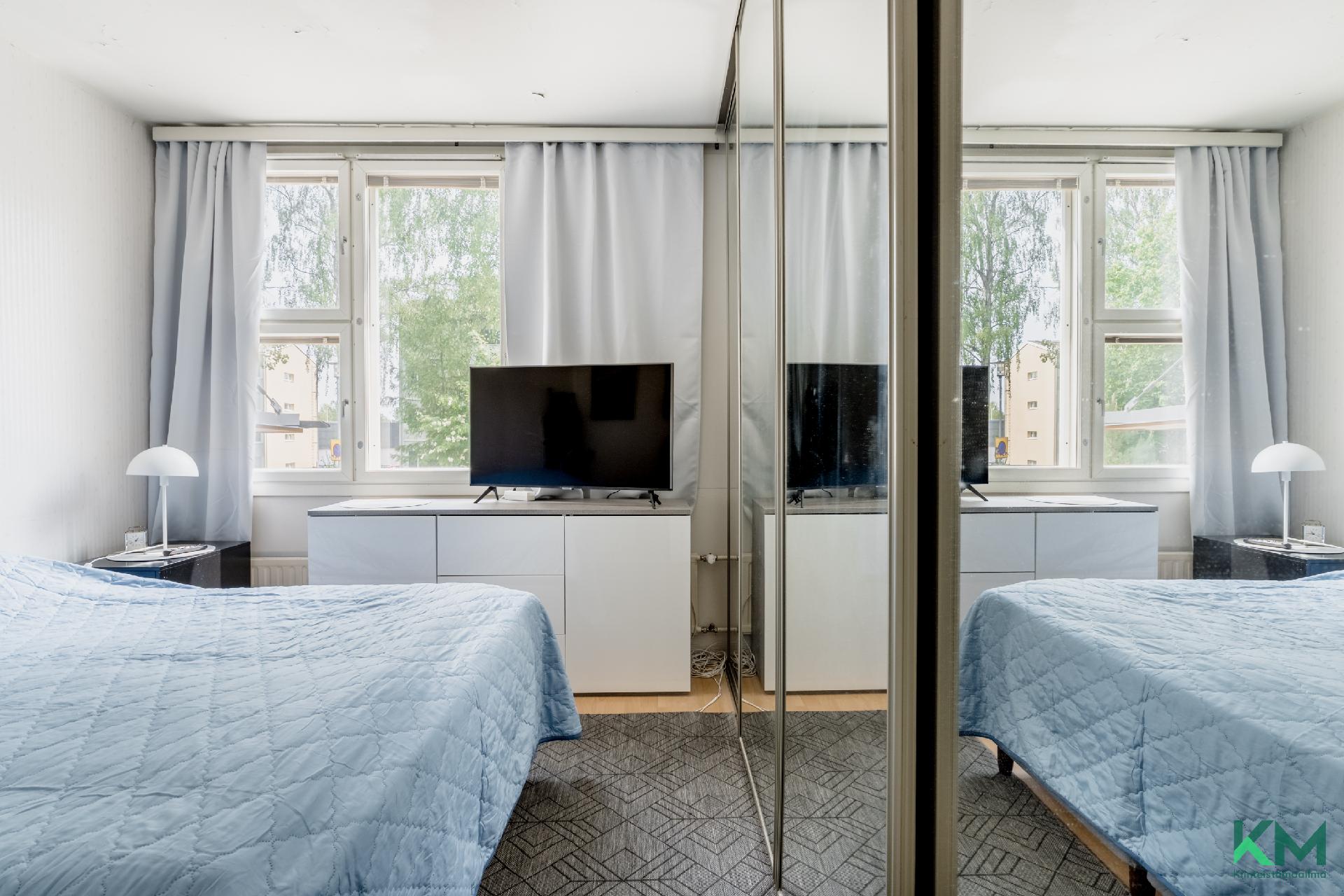 Lumikintie 4, Roihuvuori, Helsinki