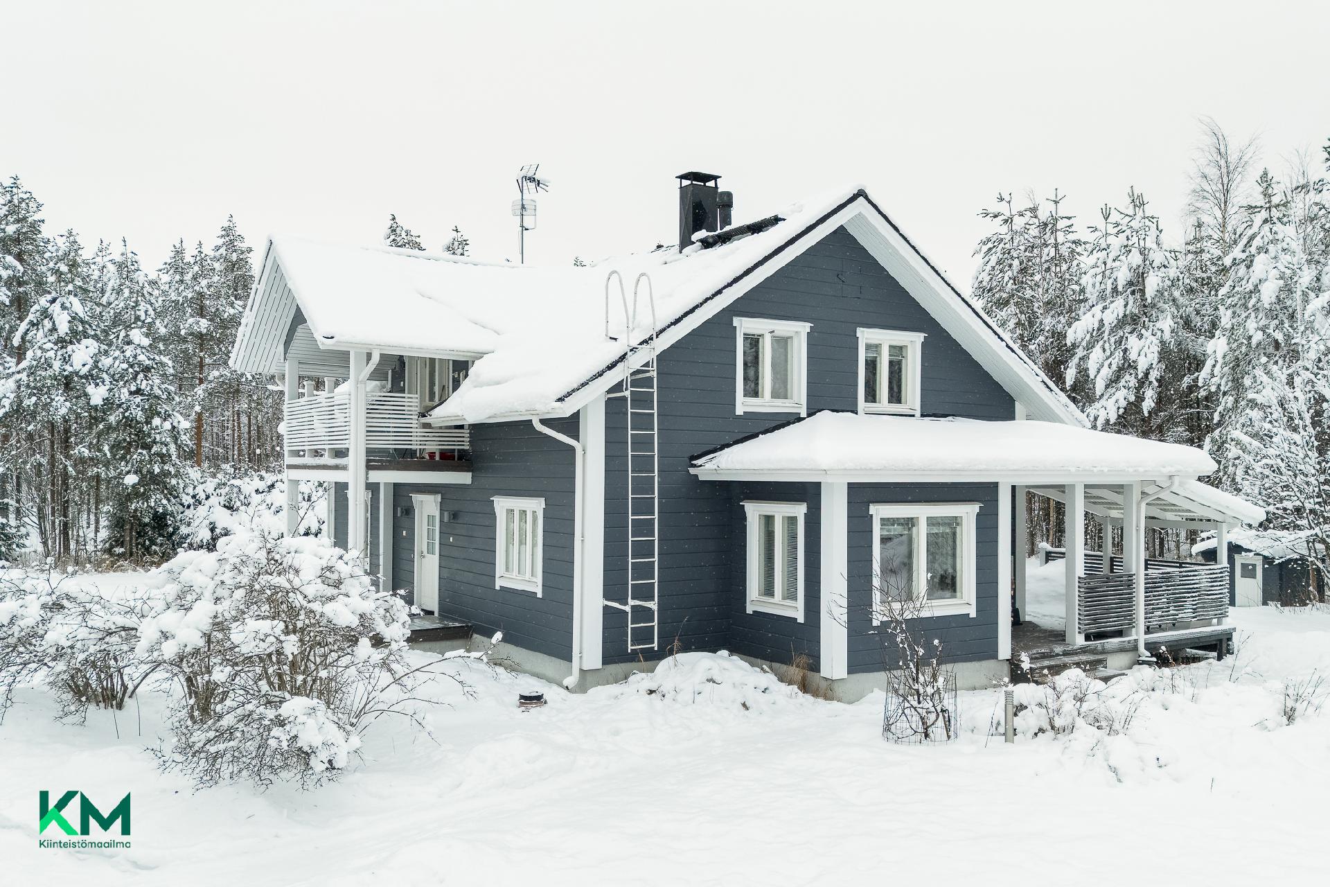 Pälsyntie 10, Huttukylä, Oulu