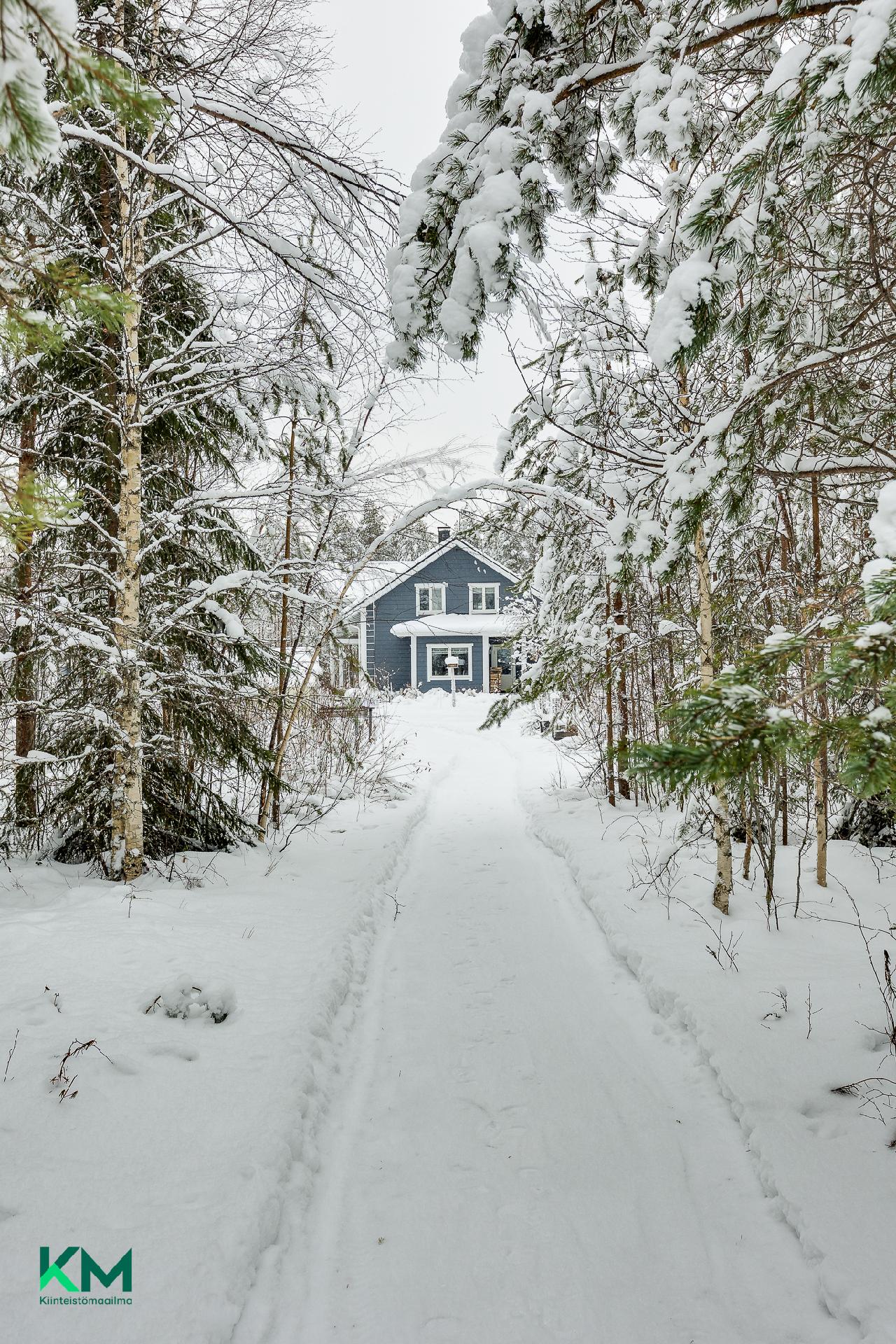 Pälsyntie 10, Huttukylä, Oulu