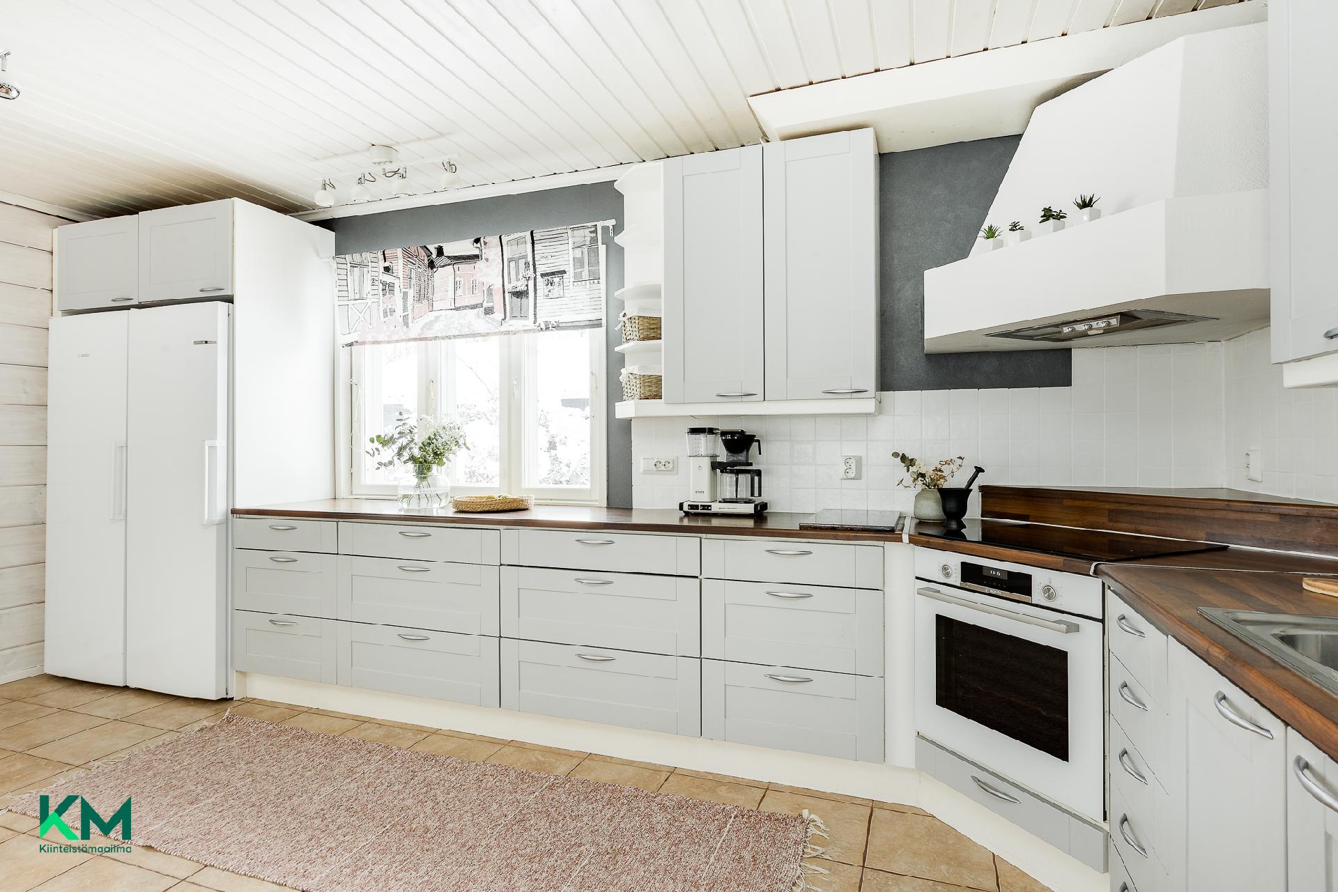 Pälsyntie 10, Huttukylä, Oulu