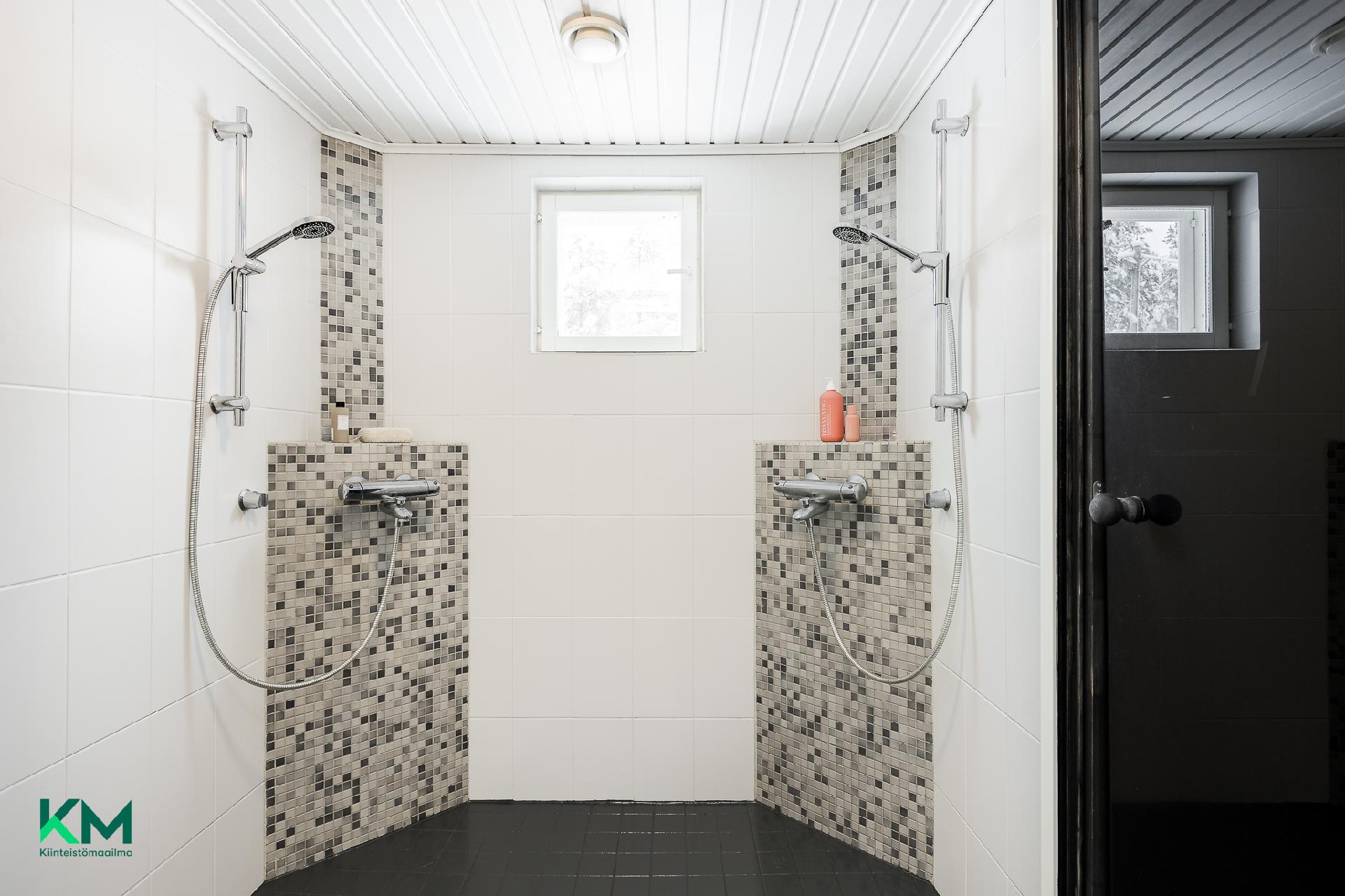 Pälsyntie 10, Huttukylä, Oulu